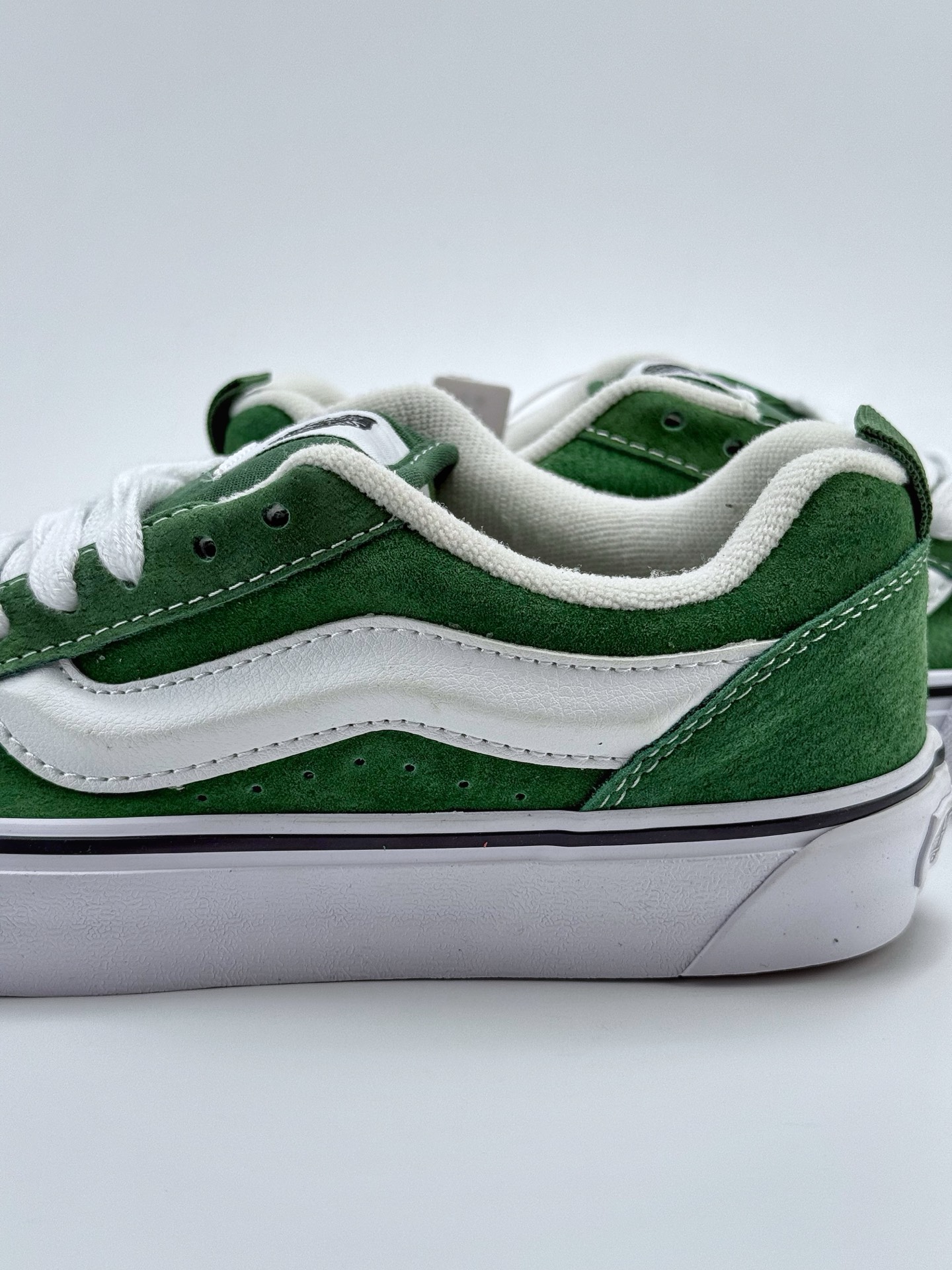 140 新款发售Vans Knu Skool 百搭休闲 防滑减震低帮 板鞋