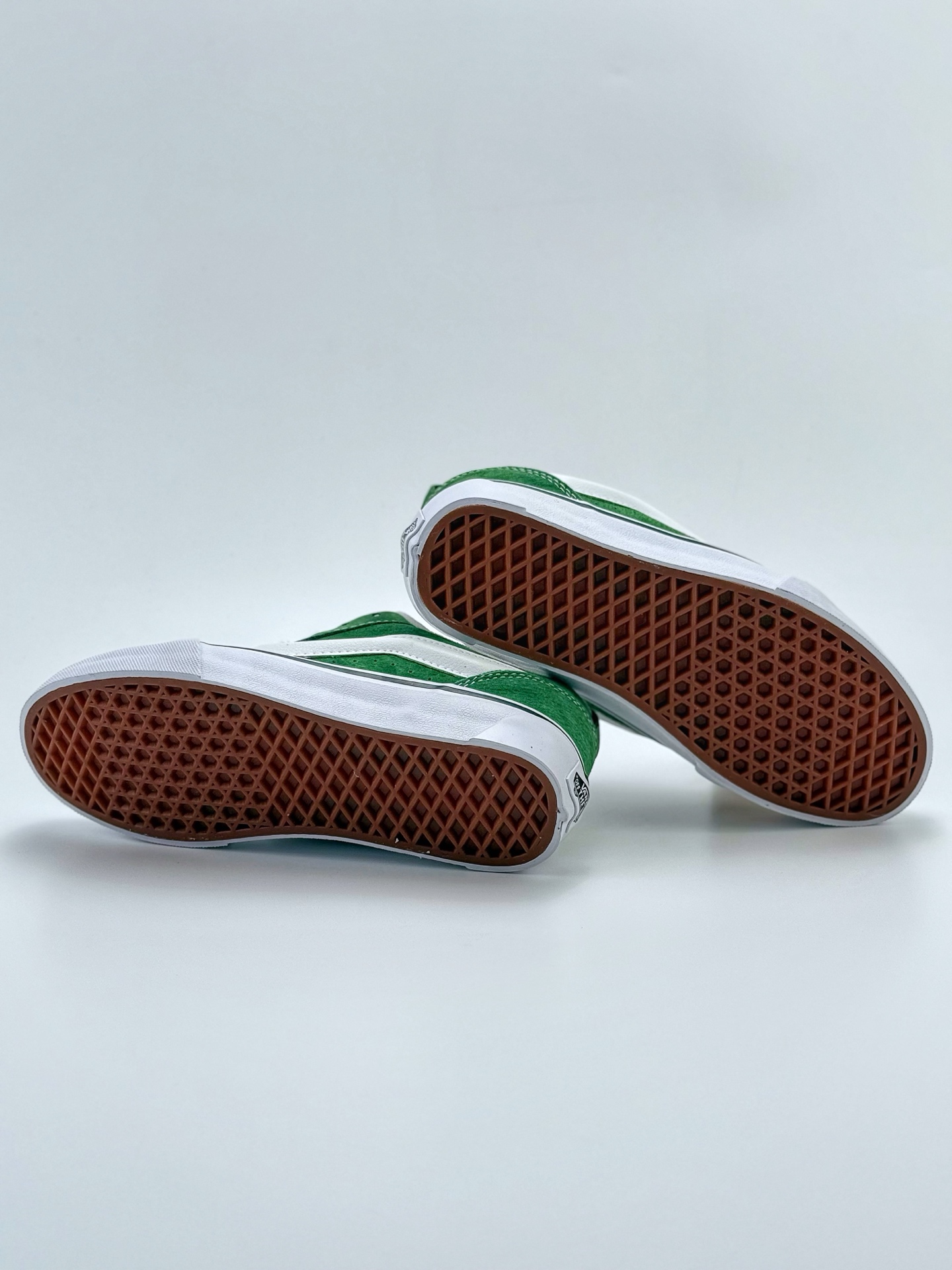 140 新款发售Vans Knu Skool 百搭休闲 防滑减震低帮 板鞋