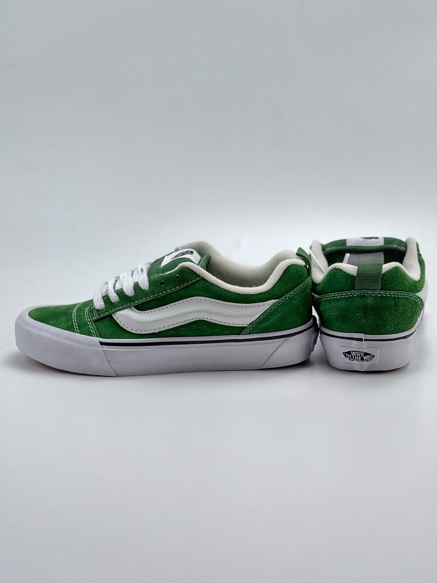 140 新款发售Vans Knu Skool 百搭休闲 防滑减震低帮 板鞋