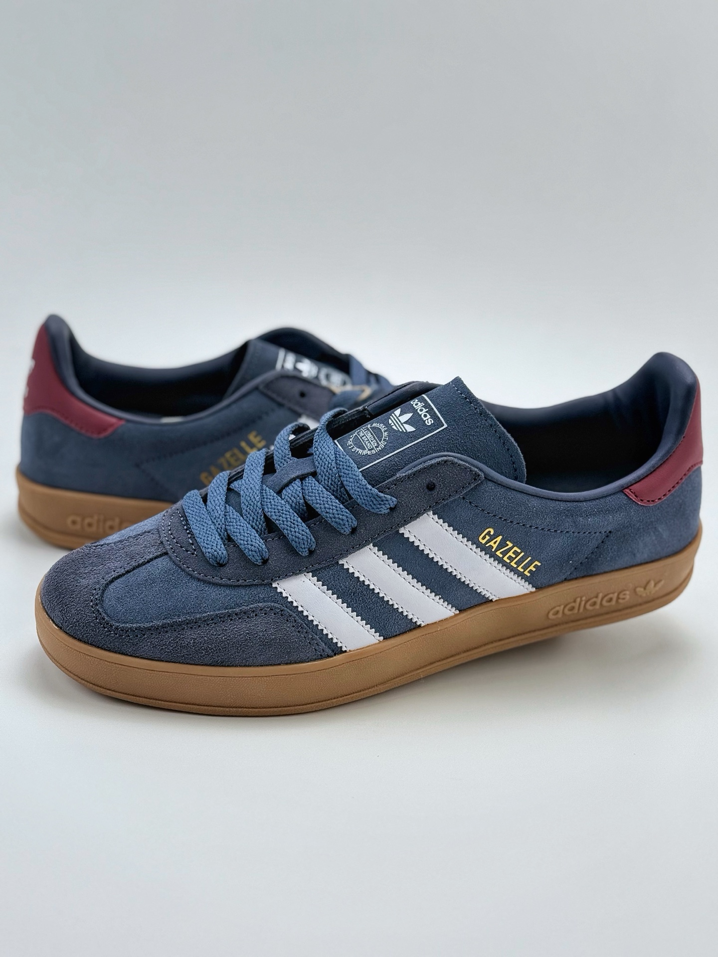 160 adidas Originals Gazelle INdoor 蓝 三叶草休闲防滑耐磨低帮板鞋  JI3522