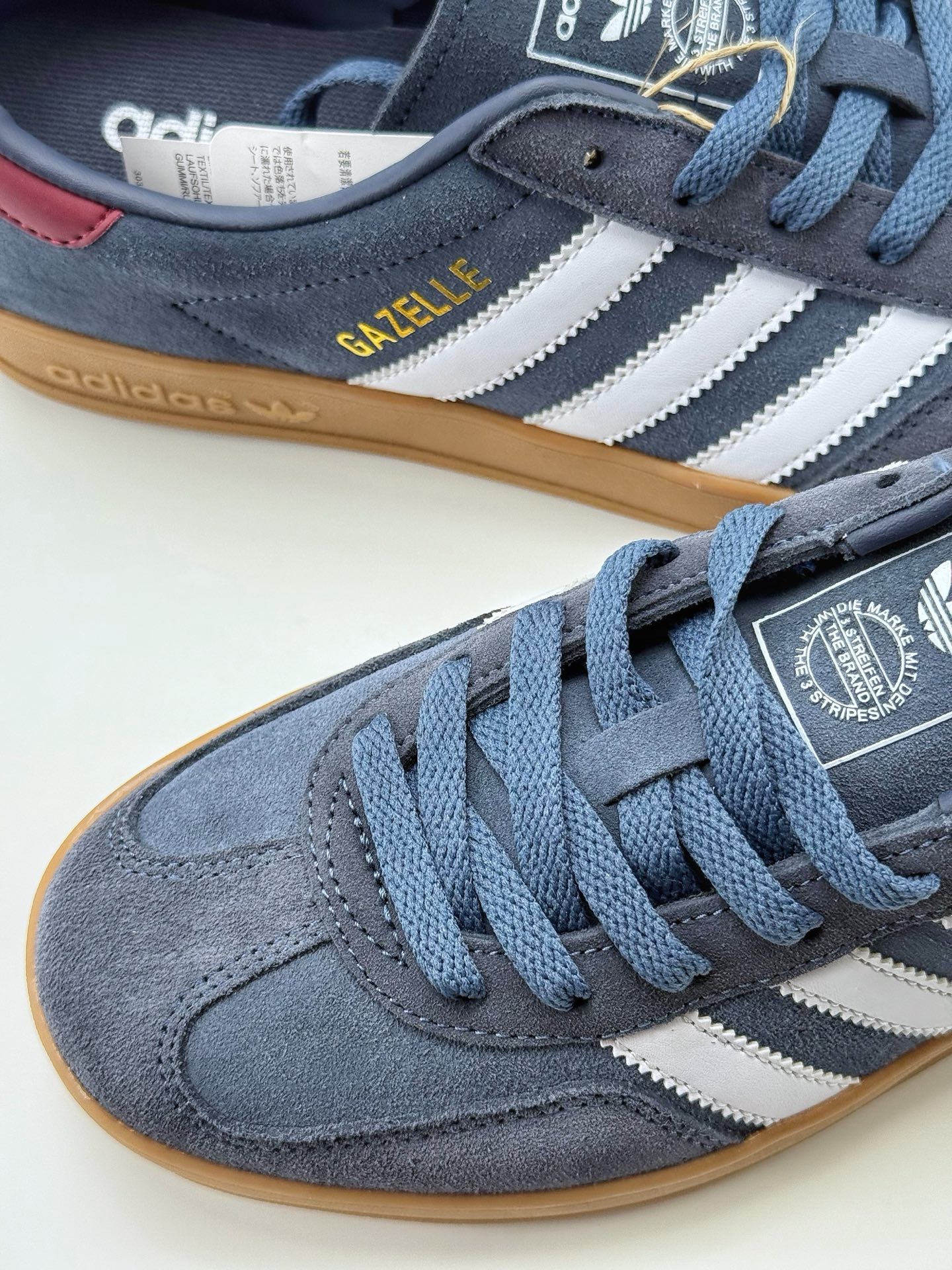 160 adidas Originals Gazelle INdoor 蓝 三叶草休闲防滑耐磨低帮板鞋  JI3522