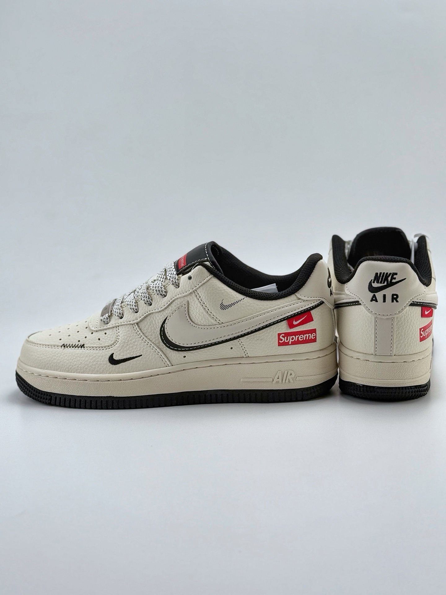 260 Nike Air Force 1 Low 07 x Supreme 白黑小钩满天星  XS1958-545