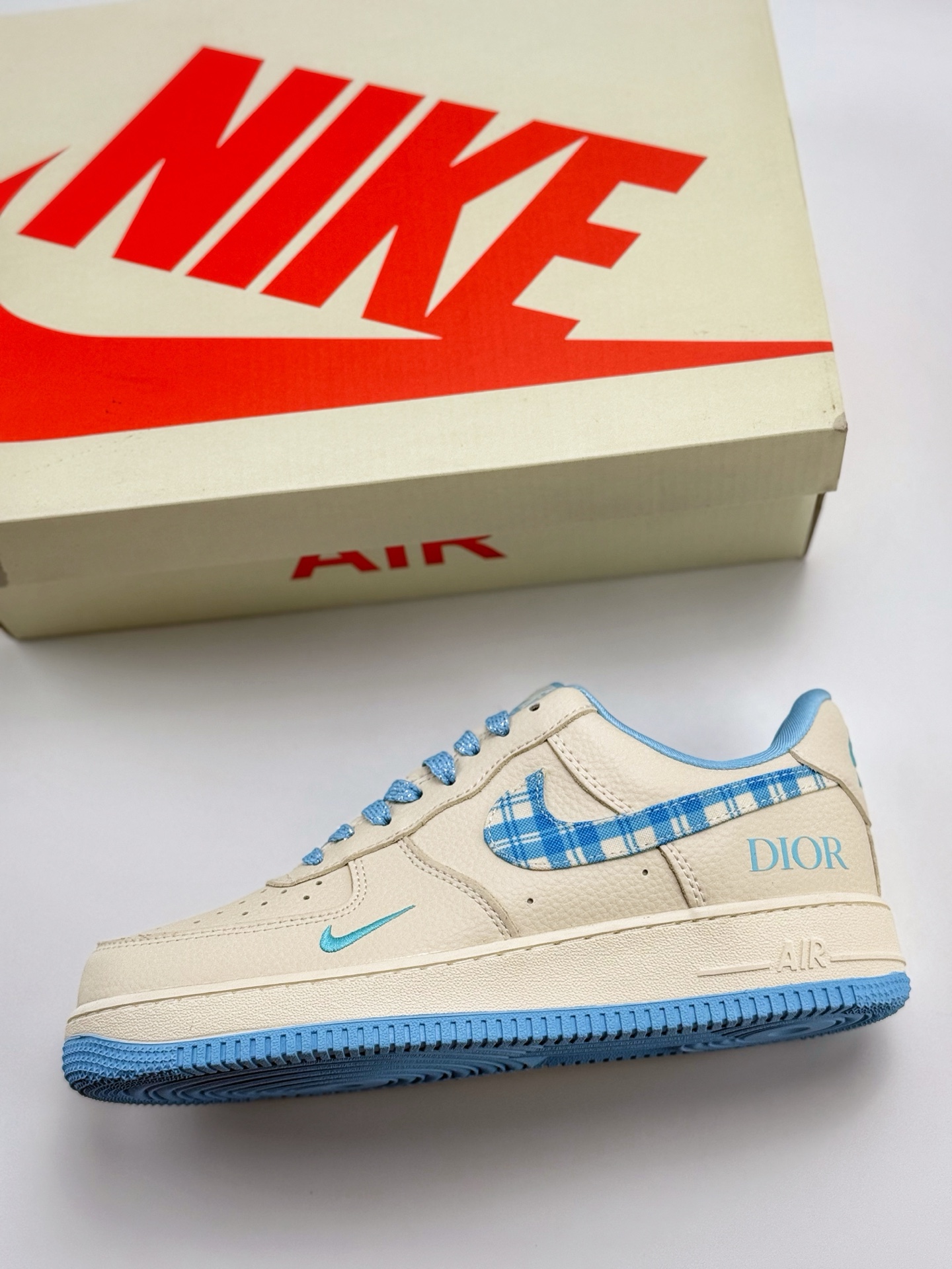 260 Nike Air Force 1 Low 07 x DIOR 米蓝小钩满天星  KK1988-072