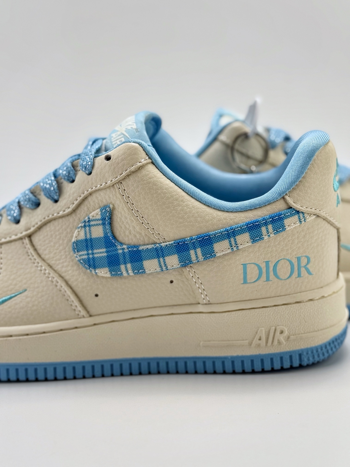 260 Nike Air Force 1 Low 07 x DIOR 米蓝小钩满天星  KK1988-072
