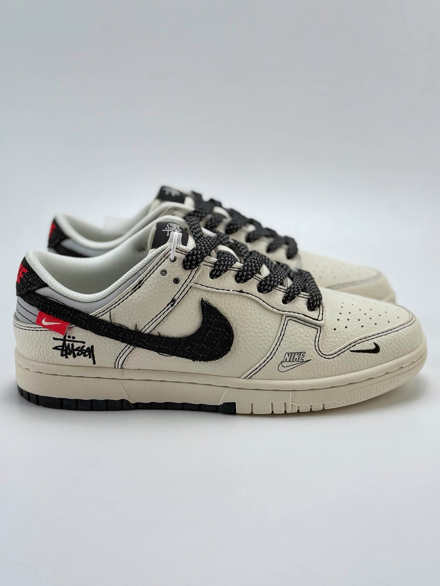 280 Nike SB Dunk Low x Stussy 白黑小钩满天星  ZH2598-266