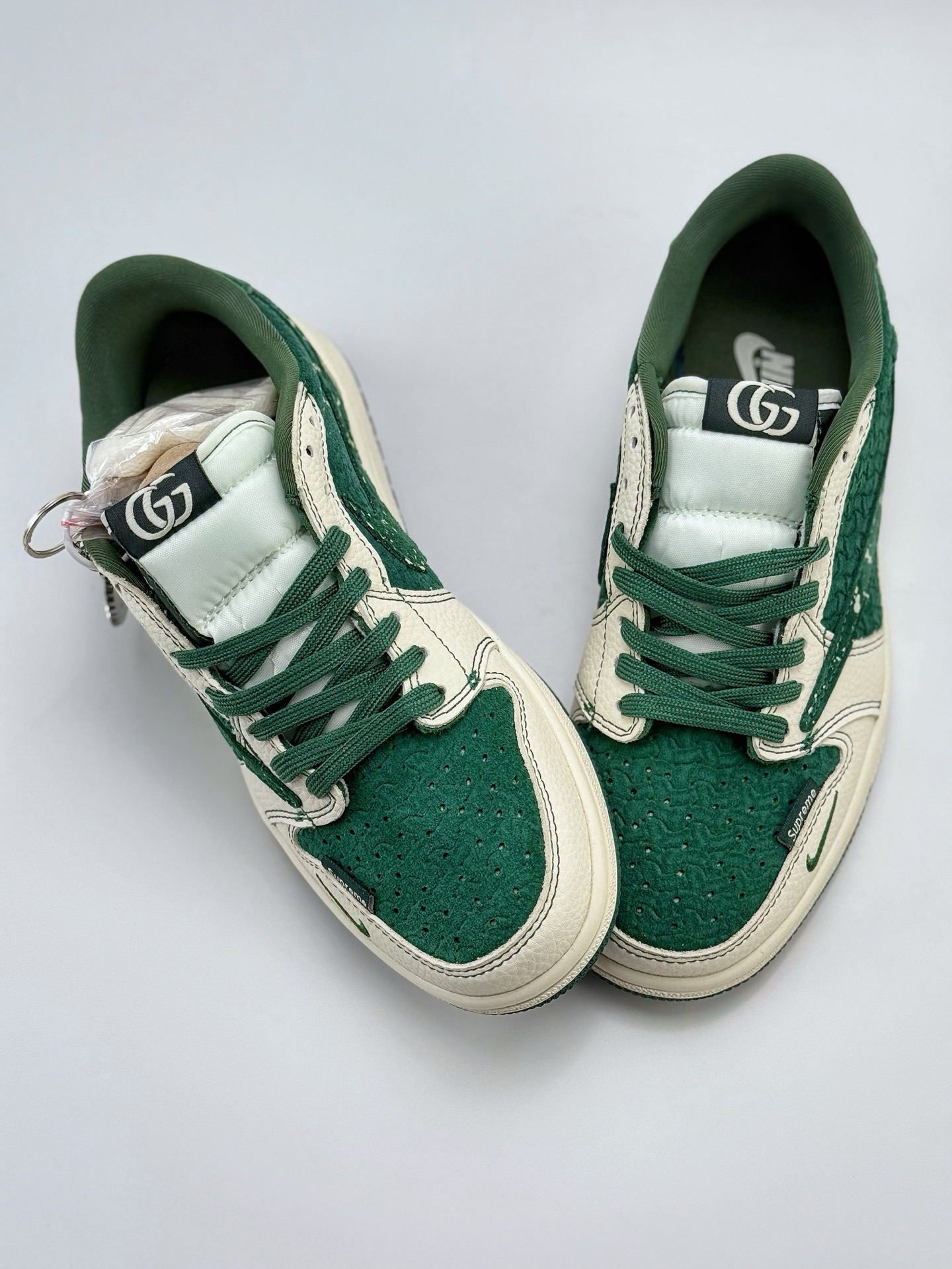 280 Travis Scott x Nike Air Jordan 1 Low x GUCCI x Supreme Air Jordan 1 Low 反转白绿小钩倒钩  XS2024-008