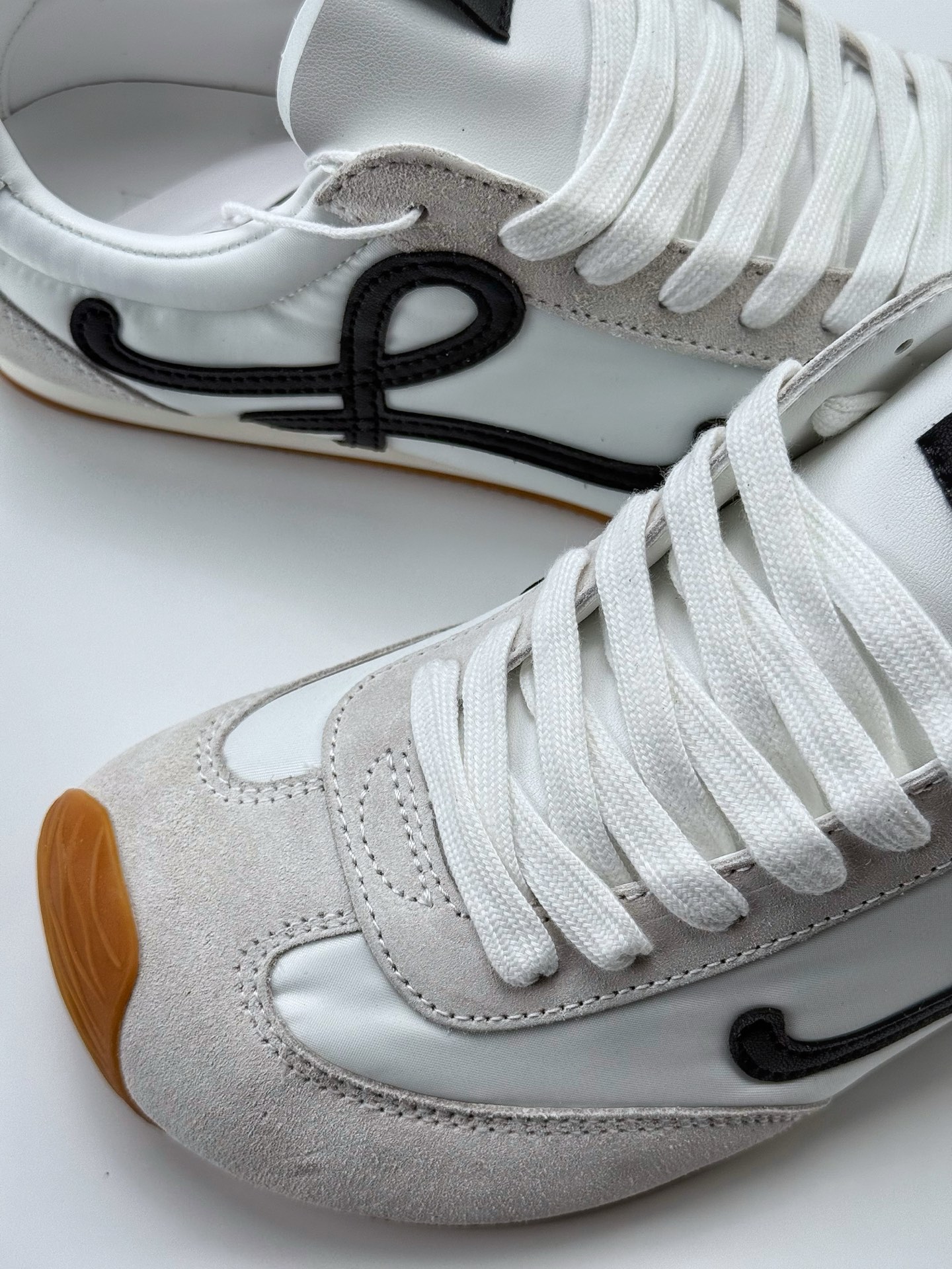 210 配件+10 罗意威Loewe Ballet Runner 2.0 Sneakers 芭蕾舞2.0系列阿甘复古风德训薄底百搭休闲运动鞋
