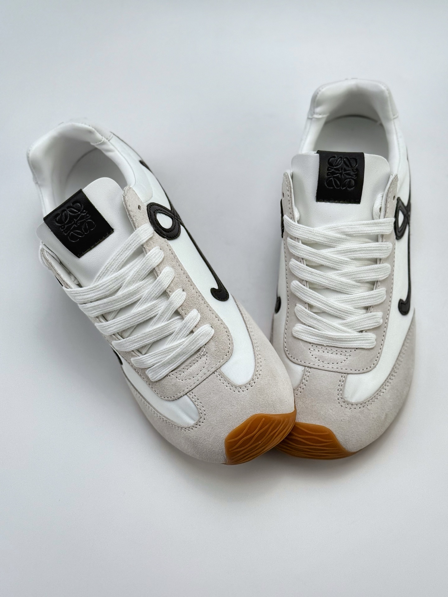210 配件+10 罗意威Loewe Ballet Runner 2.0 Sneakers 芭蕾舞2.0系列阿甘复古风德训薄底百搭休闲运动鞋