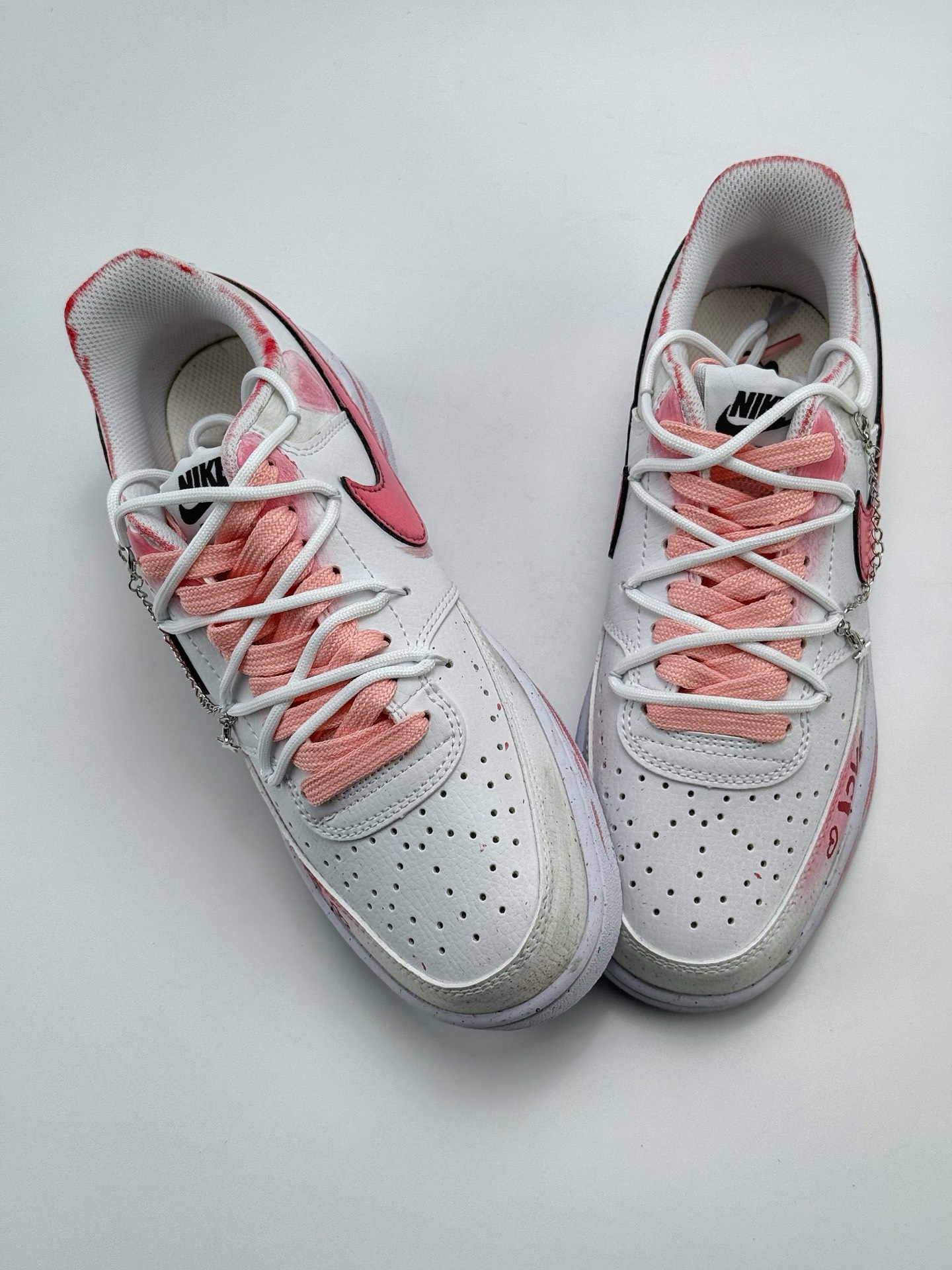 260 Nike Court Vision Low 1 塔兔 涂鸦幸福角 星星挂坠 晕染渐变腮红 粉白 休闲运动板鞋 DH2987-213