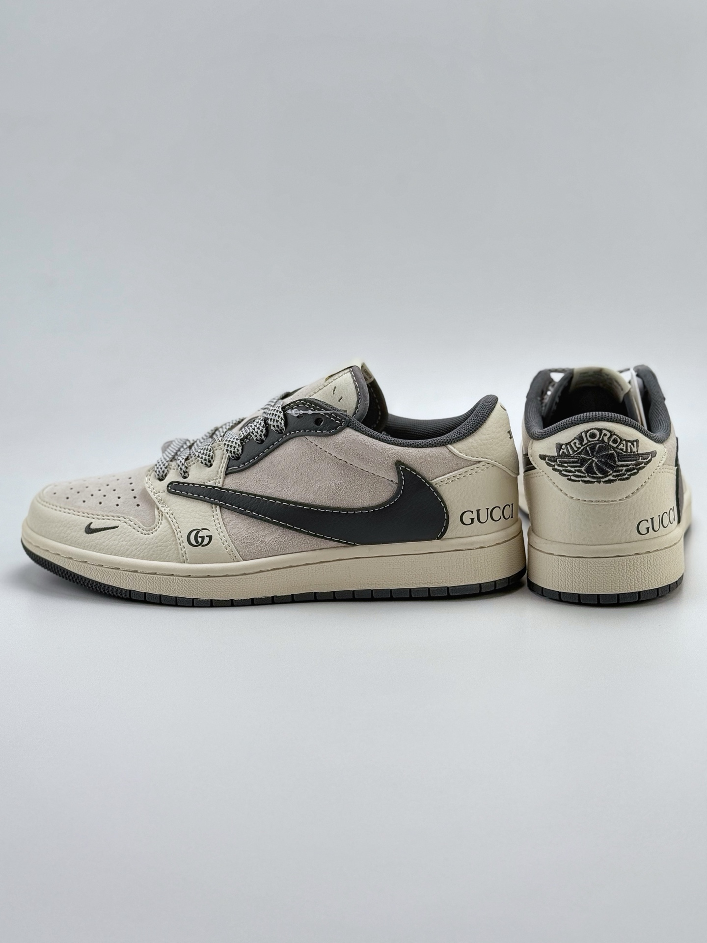240 Travis Scott x Nike Air Jordan 1 Low x GUCCI Air Jordan 1 Low 反转白灰小钩满天星倒钩 XS3086-012