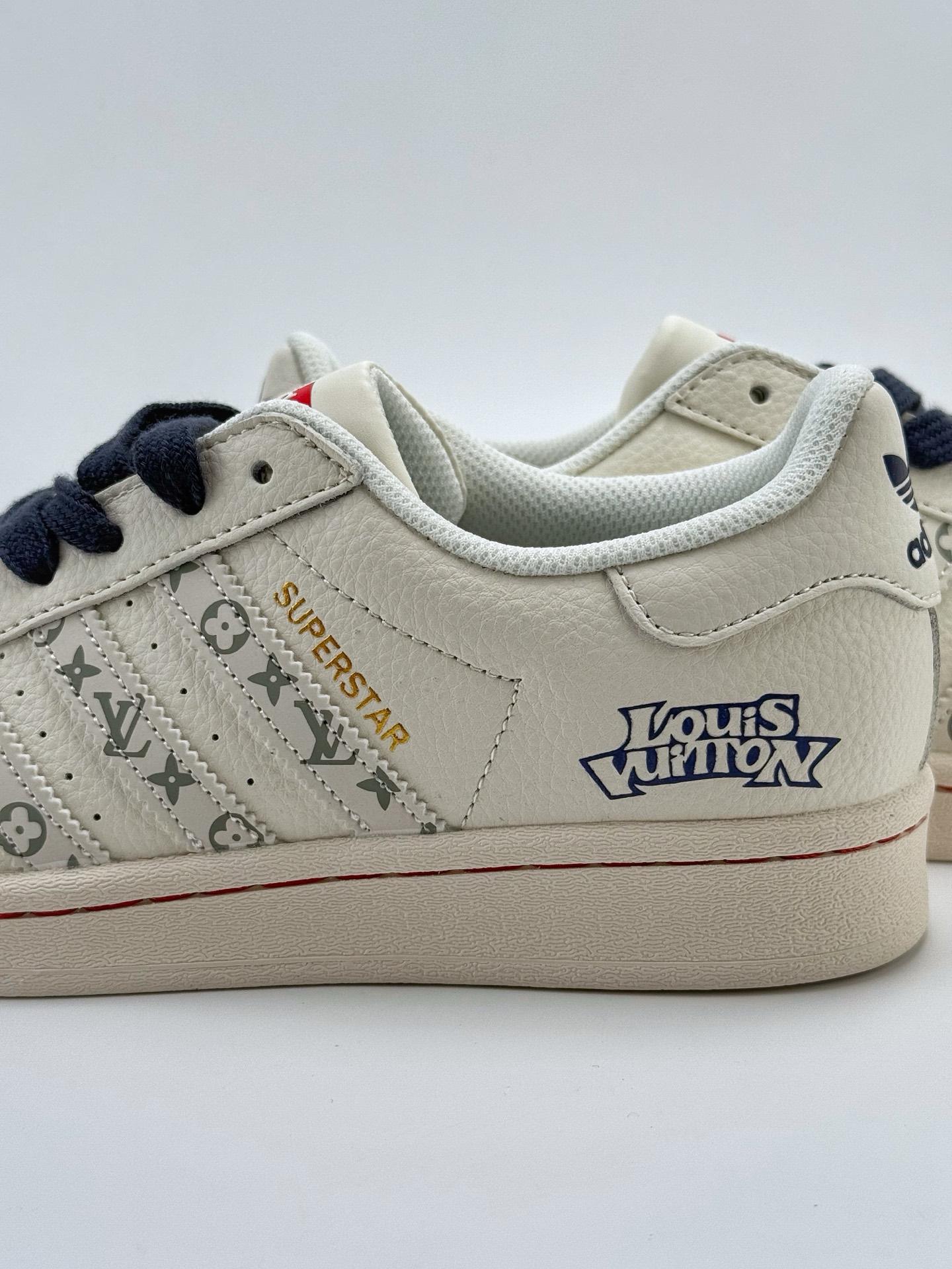 220 AD Originals Superstar x Louis Vuitton 白蓝 采 SD6802