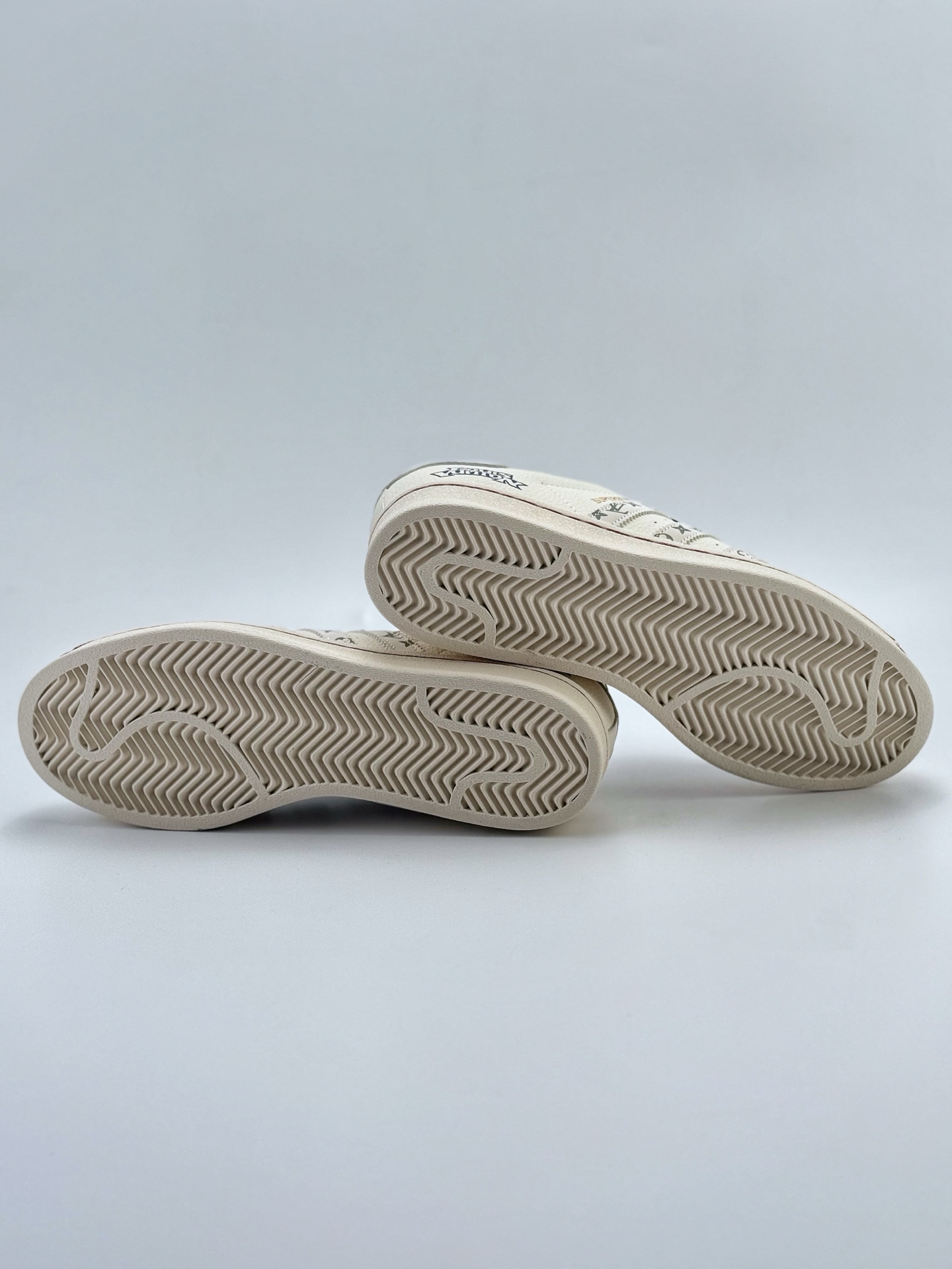 220 AD Originals Superstar x Louis Vuitton 白蓝 采 SD6802