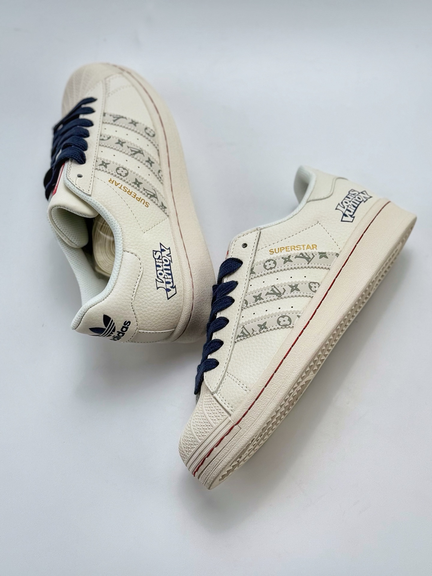 220 AD Originals Superstar x Louis Vuitton 白蓝 采 SD6802