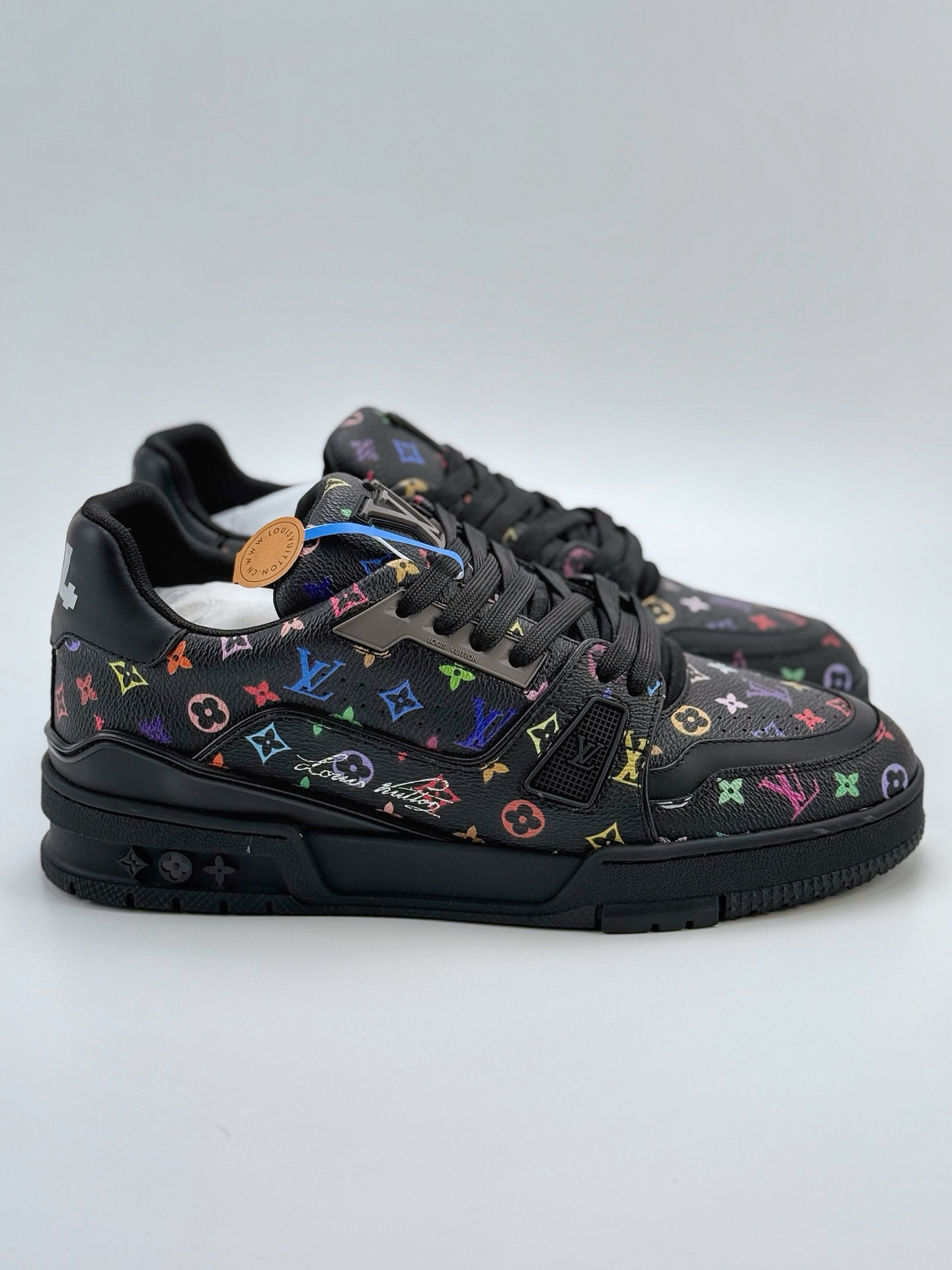 550（正确版本） 新货Louis Vuitton 路易威登 LV Trainer 低帮休闲板鞋