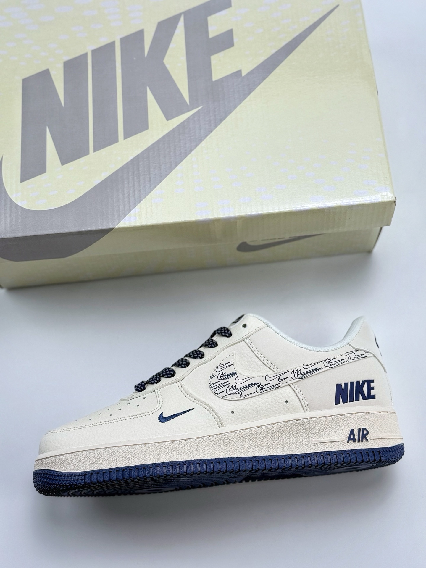 260 Nike Air Force 1 Low 07 白蓝多重小钩满天星 HH7518-047