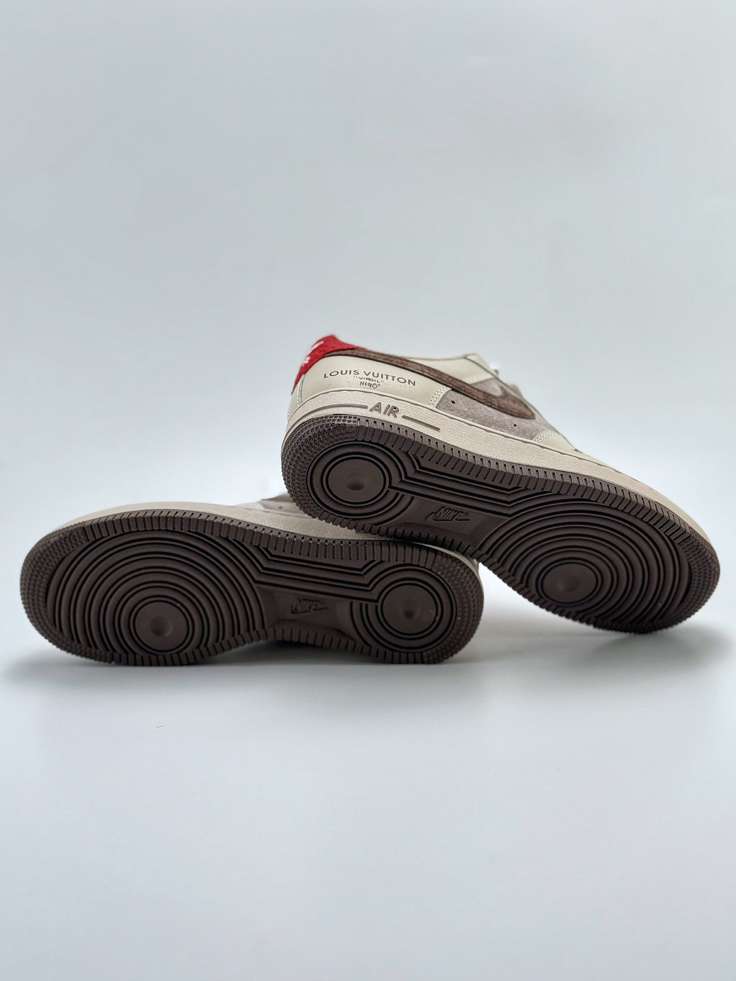 260 Nike Air Force 1 Low 07 x Louis Vuitton 米棕 XX3168-129