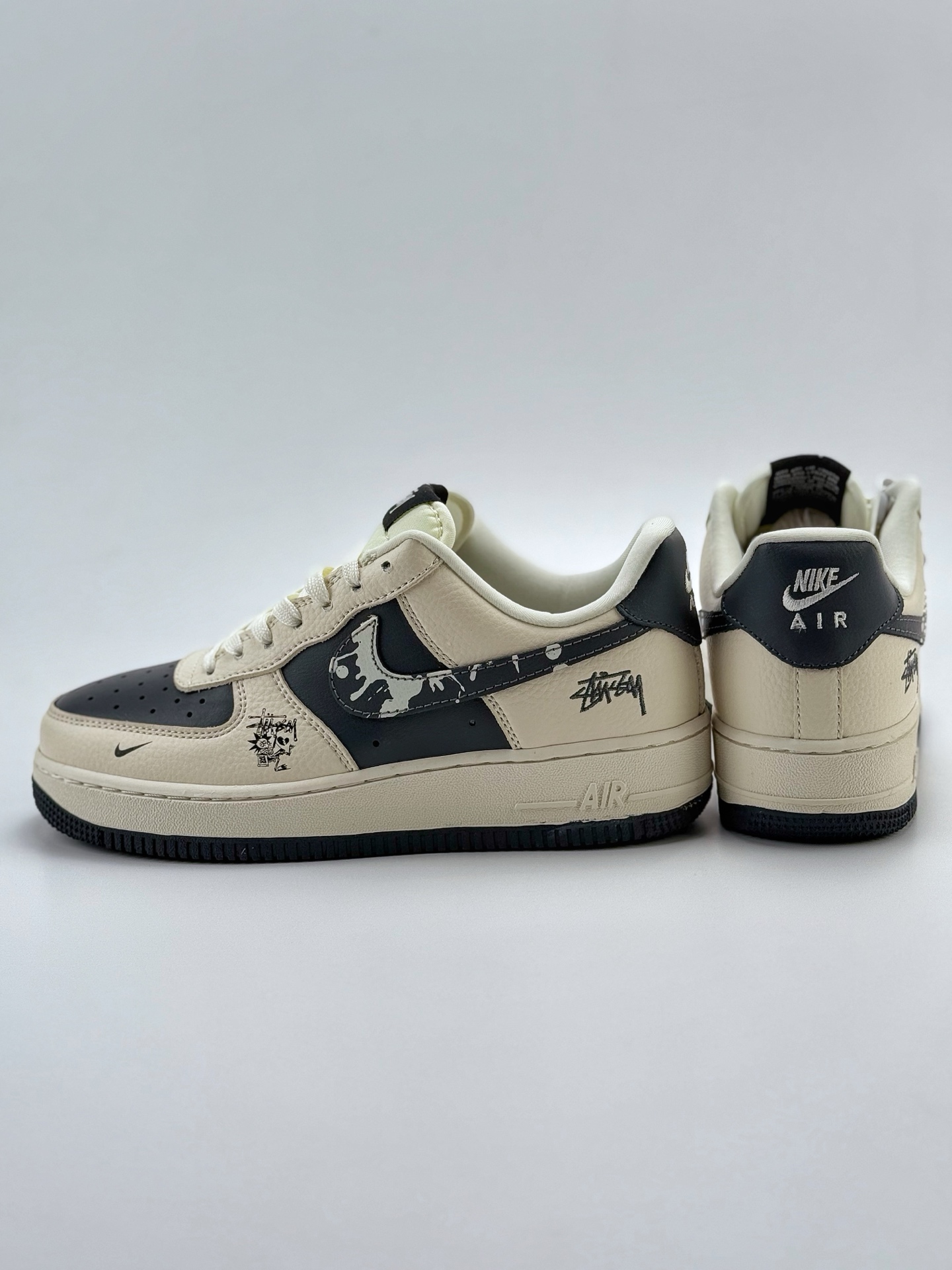 260 Nike Air Force 1 Low 07 x Stussy 白蓝小钩  DF0188-042