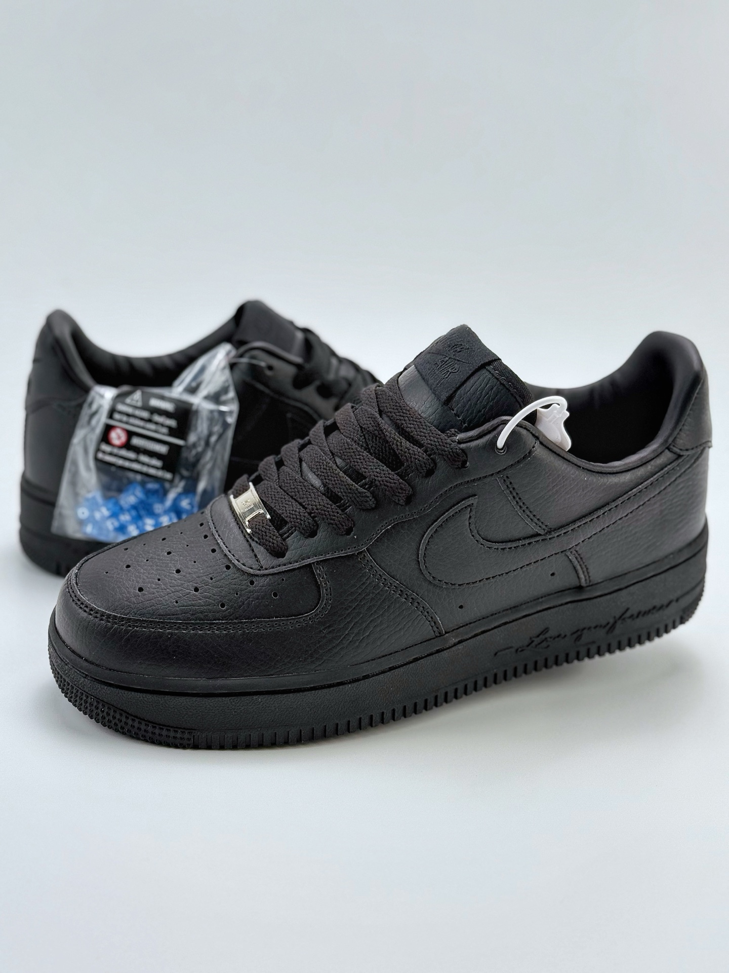 200 Nike Air Force 1 Low 07 x Darke NOCTA Pink Foam 黑  CZ8065-001
