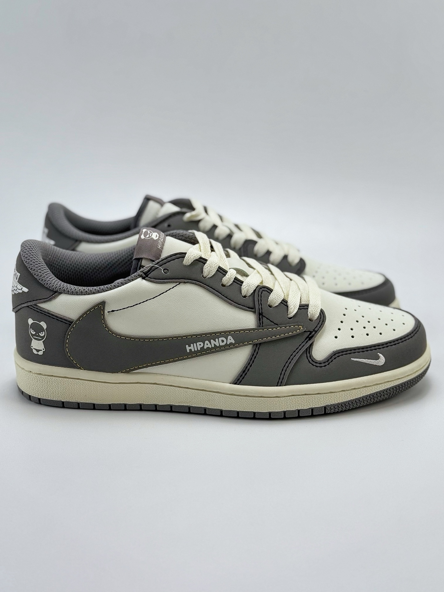 240 Travis Scott x Nike Air Jordan 1 Low x HIPANDA Air Jordan 1 Low 反转白灰小钩倒钩  XD1568-106