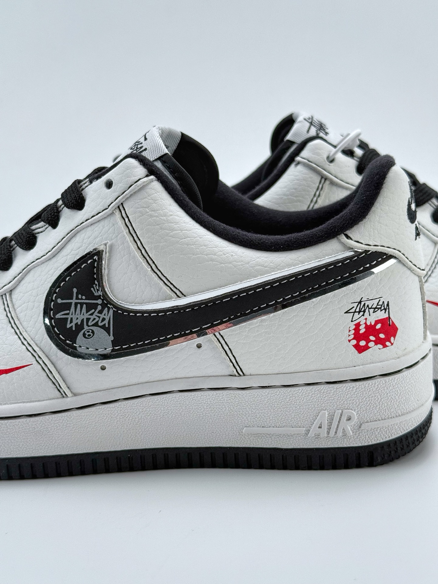 220 Nike Air Force 1 Low 07 x Stussy 白黑小钩  DQ6628-154