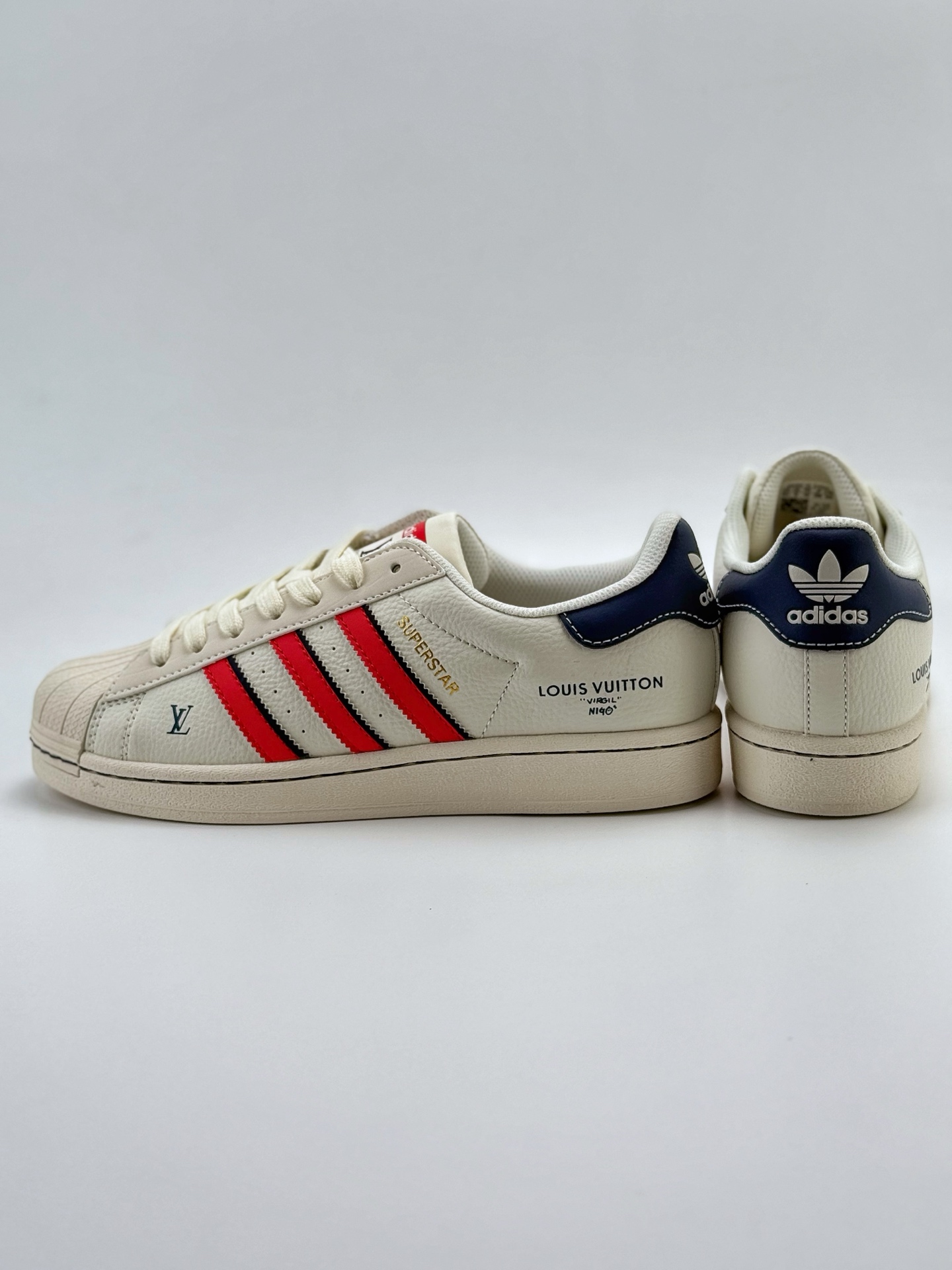 220 AD Originals Superstar x Louis Vuitton 白蓝红    JY8901
