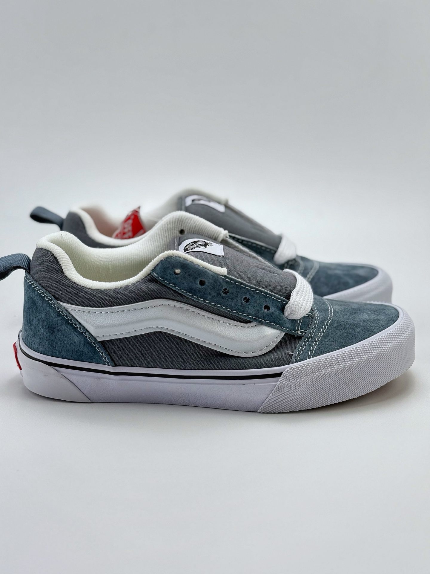 140 Vans Knu Skool 灰兰 肥胖版立体大Logo 加厚鞋舌 低帮复古休闲硫化面包鞋