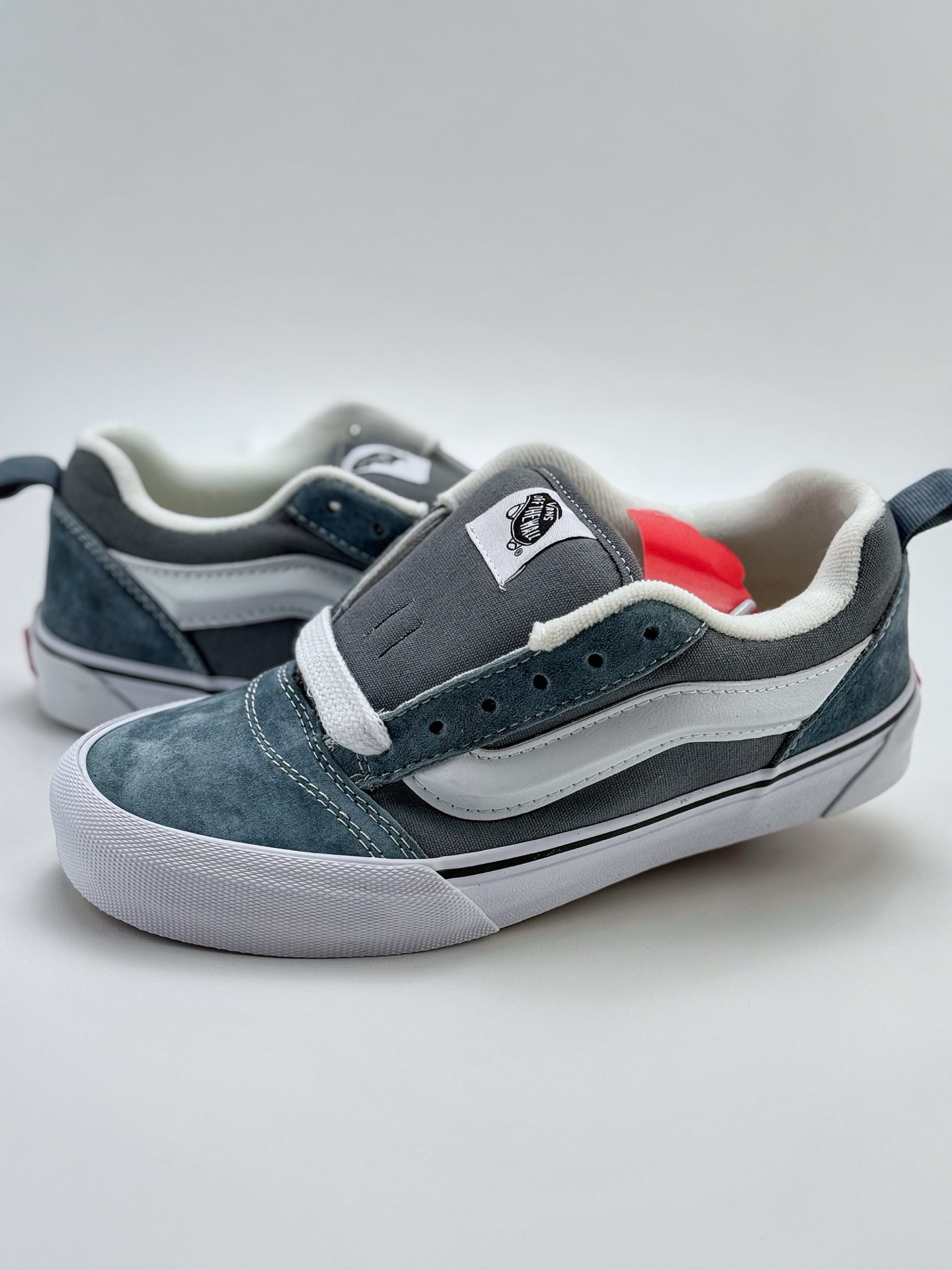 140 Vans Knu Skool 灰兰 肥胖版立体大Logo 加厚鞋舌 低帮复古休闲硫化面包鞋