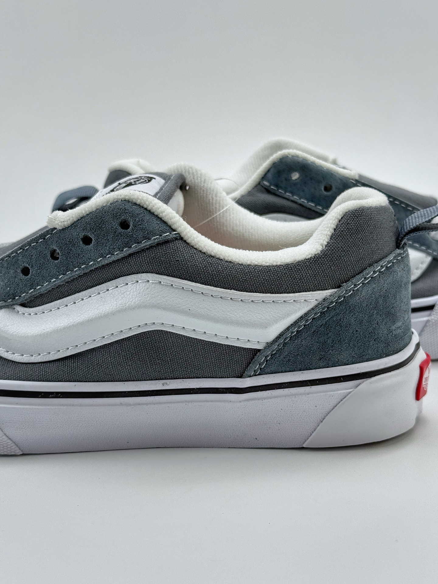140 Vans Knu Skool 灰兰 肥胖版立体大Logo 加厚鞋舌 低帮复古休闲硫化面包鞋
