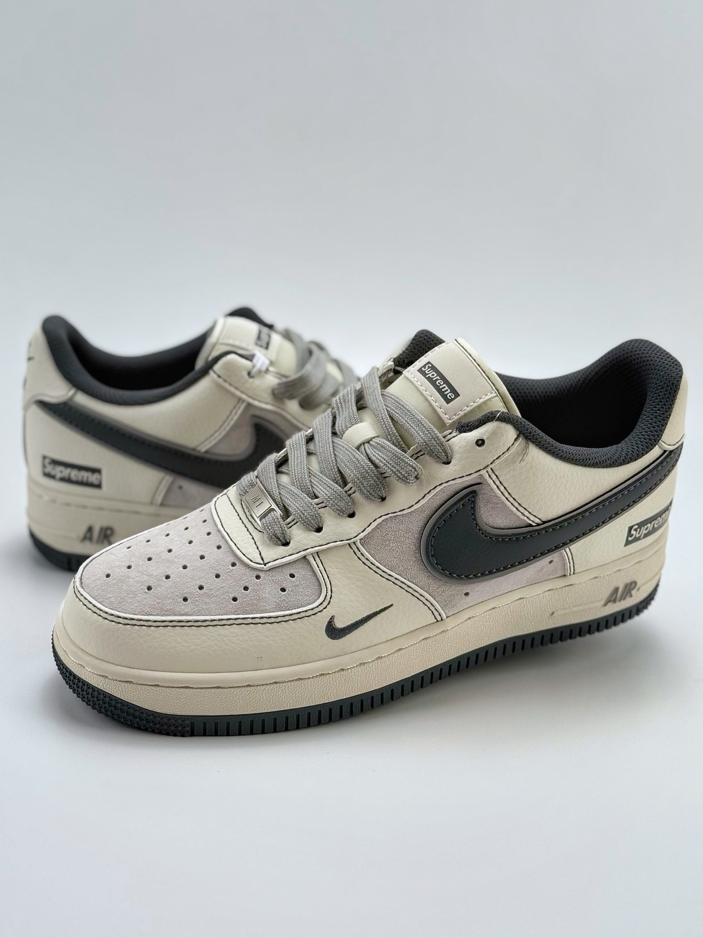 260 Nike Air Force 1 Low 07 x Supreme 白灰小钩  XZ6188-367