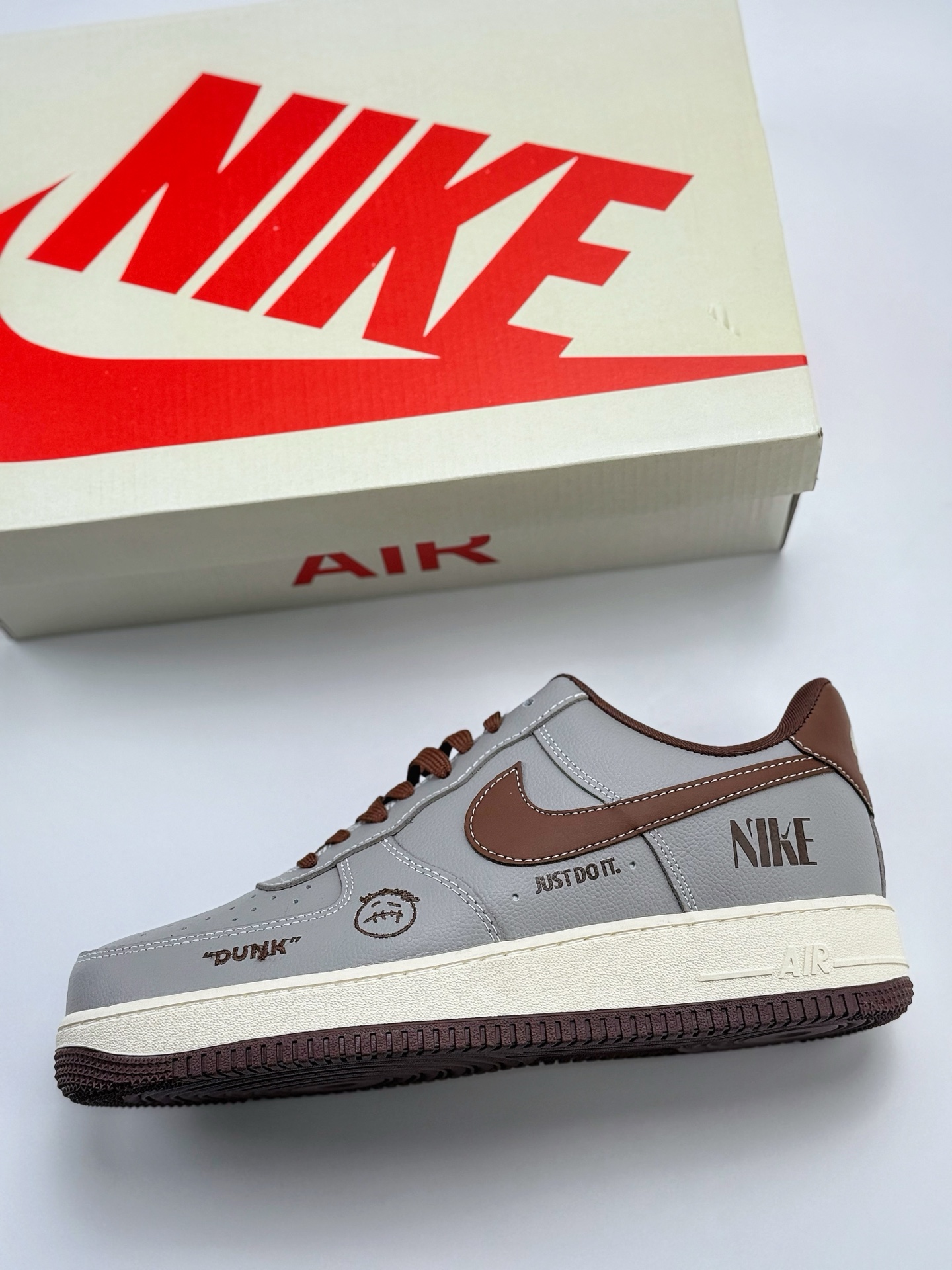 260 Nike Air Force 1 Low 07 x Travis Scott 灰咖  KK1988-073