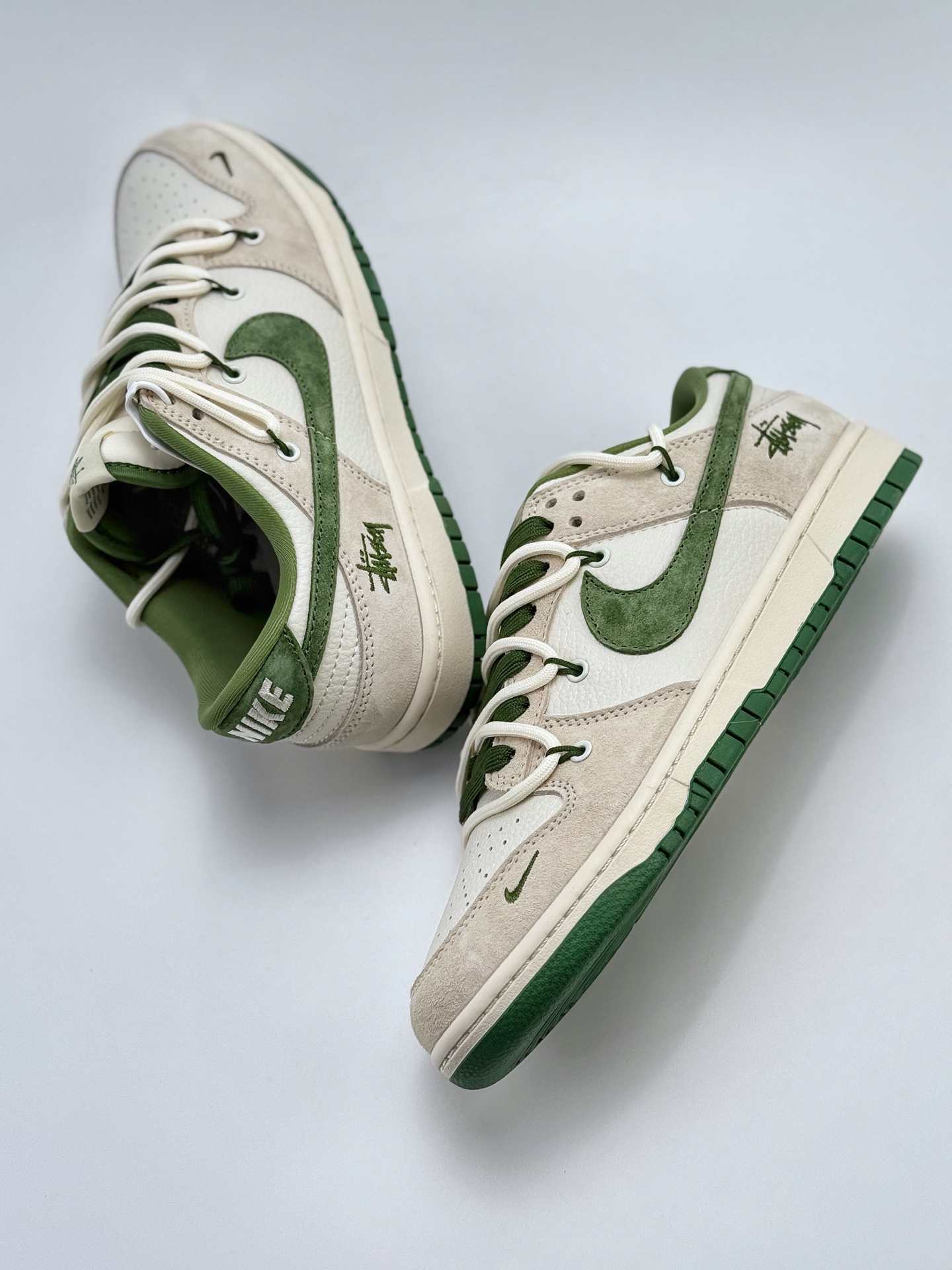 300 Nike SB Dunk Low x Stussy 白灰绿小钩绑带  DM6868-094