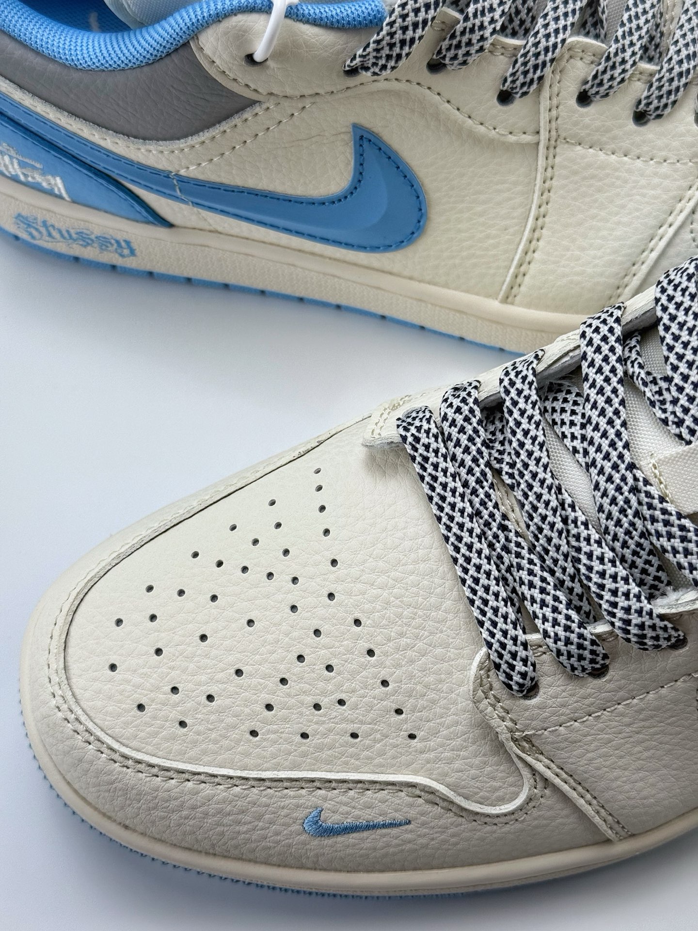 280 Air Jordan 1 Retro Low x Stussy 白蓝小钩满天星   XS6086-559