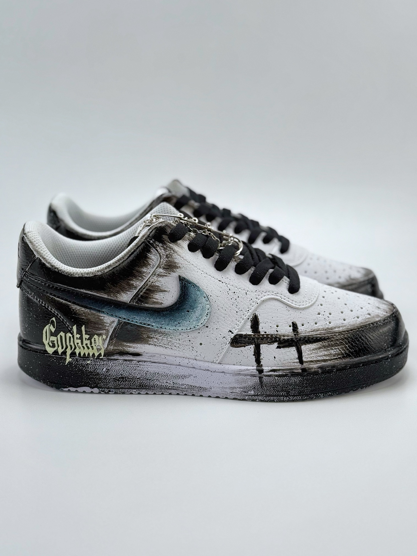 260 Nike Court Vision Low 塔兔 幻影十字架 挂坠 黑暗系 哥特风 黑白 休闲运动板鞋 DH2987-099