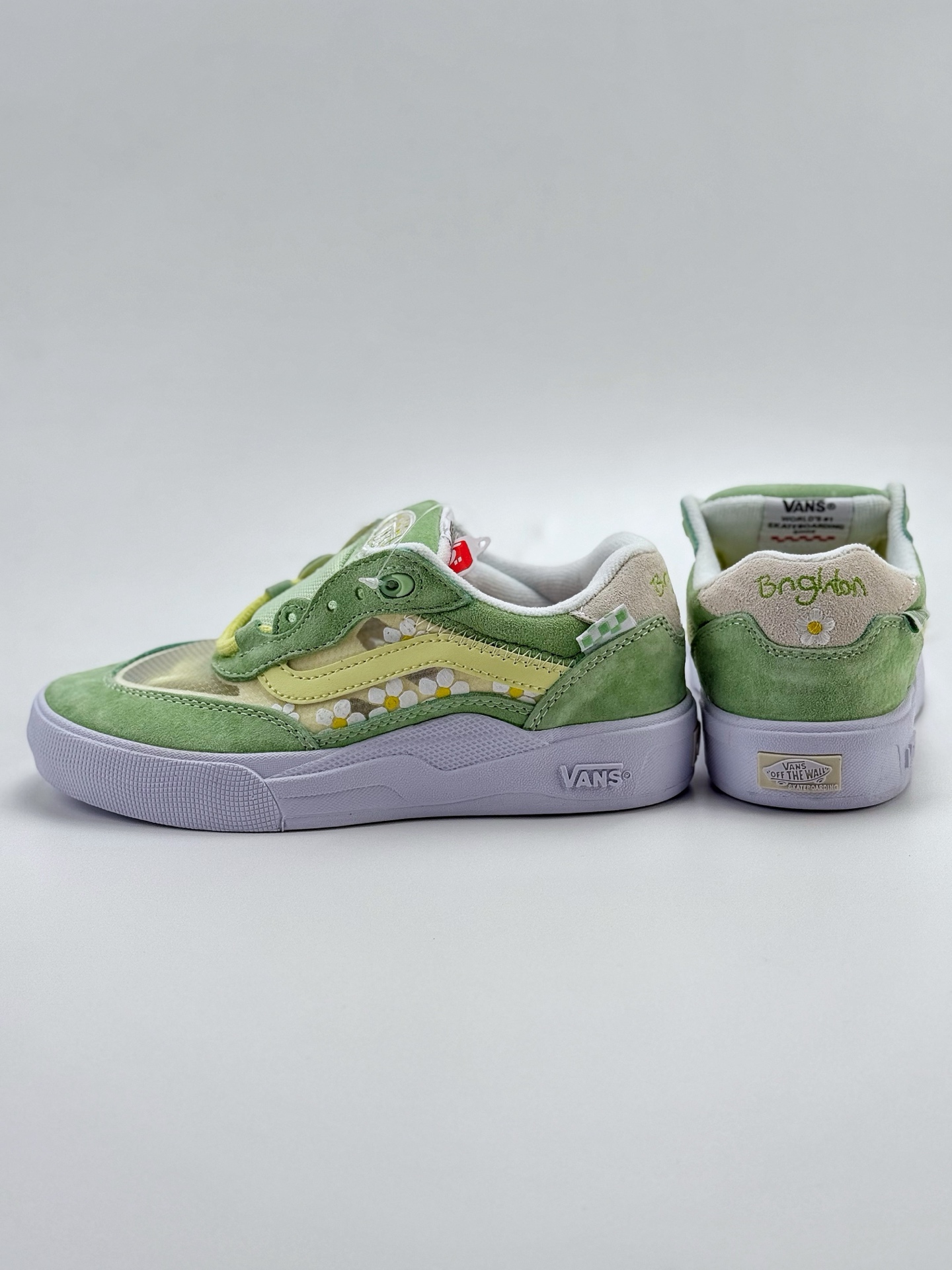 150 Vans Wayvee 浅绿小花 充满着活力与希望的配色  VN0A5JIA9DF 浅绿色