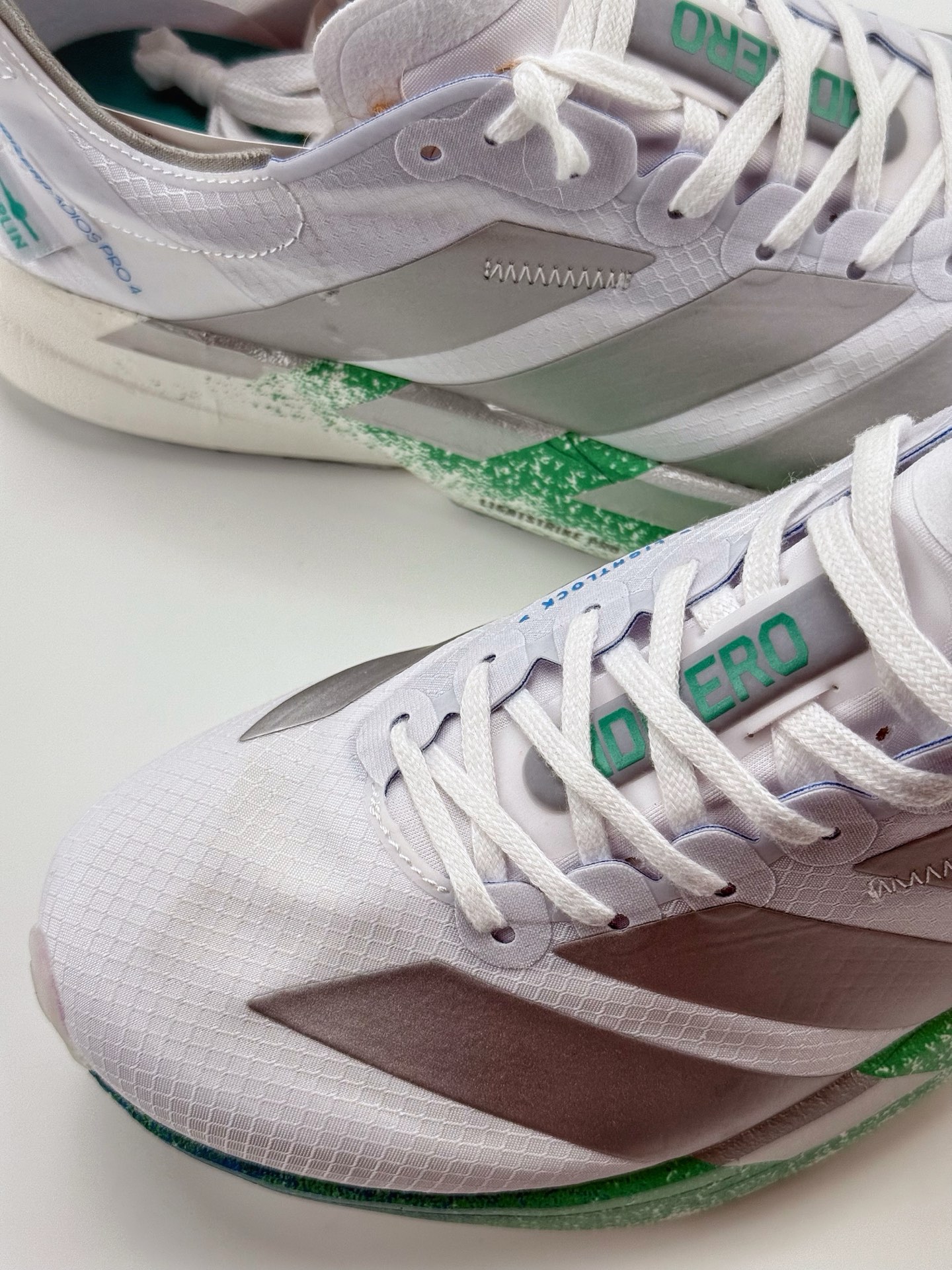 190 Ad Adizero Adios 4 M轻盈跑鞋 耐磨减震专业跑步鞋  JR6354