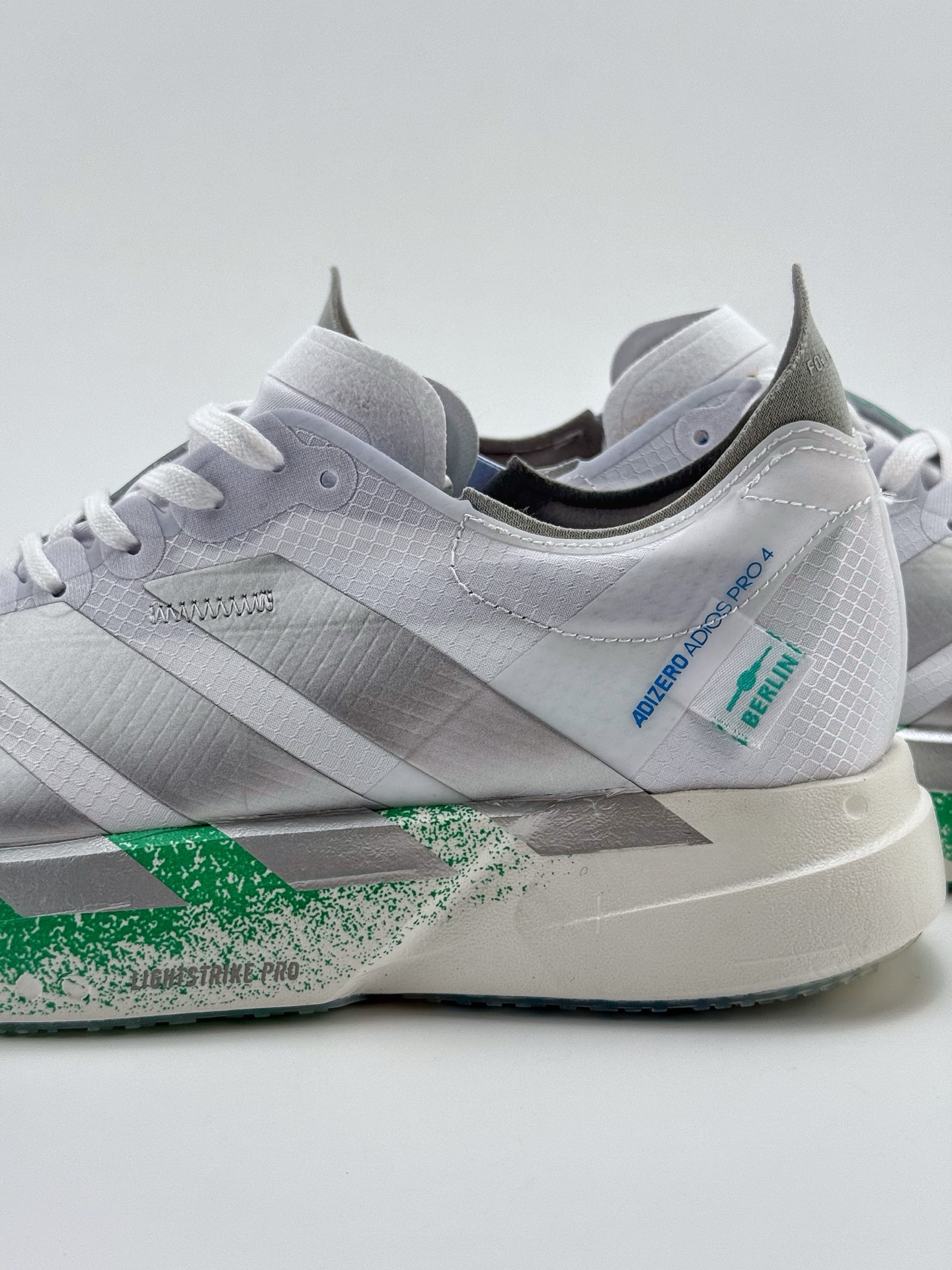 190 Ad Adizero Adios 4 M轻盈跑鞋 耐磨减震专业跑步鞋  JR6354