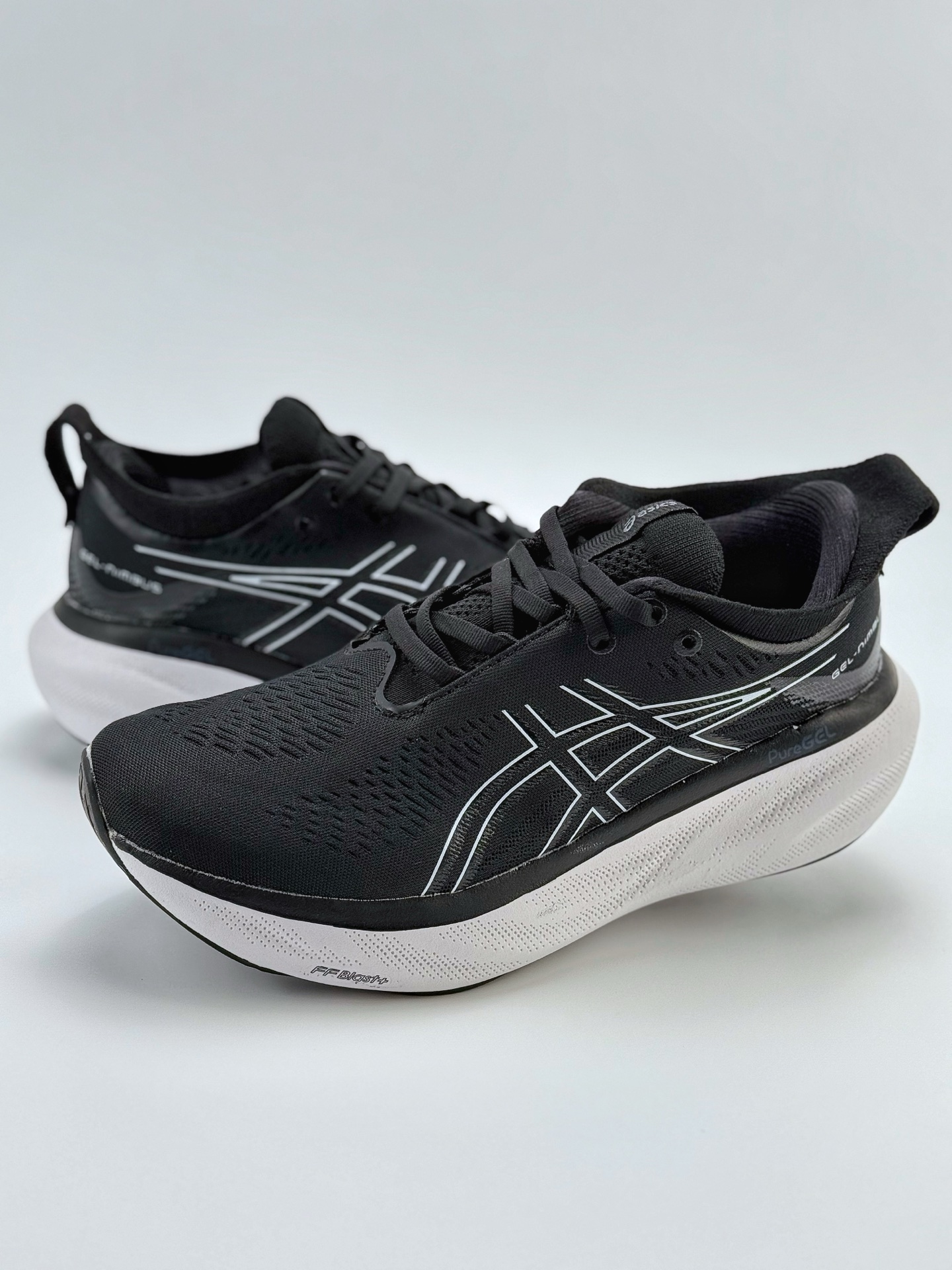 180 亚瑟士/Asics Gel-Cumulus 25 积云25代轻量化马拉松运动有氧慢跑鞋  1011B547-001