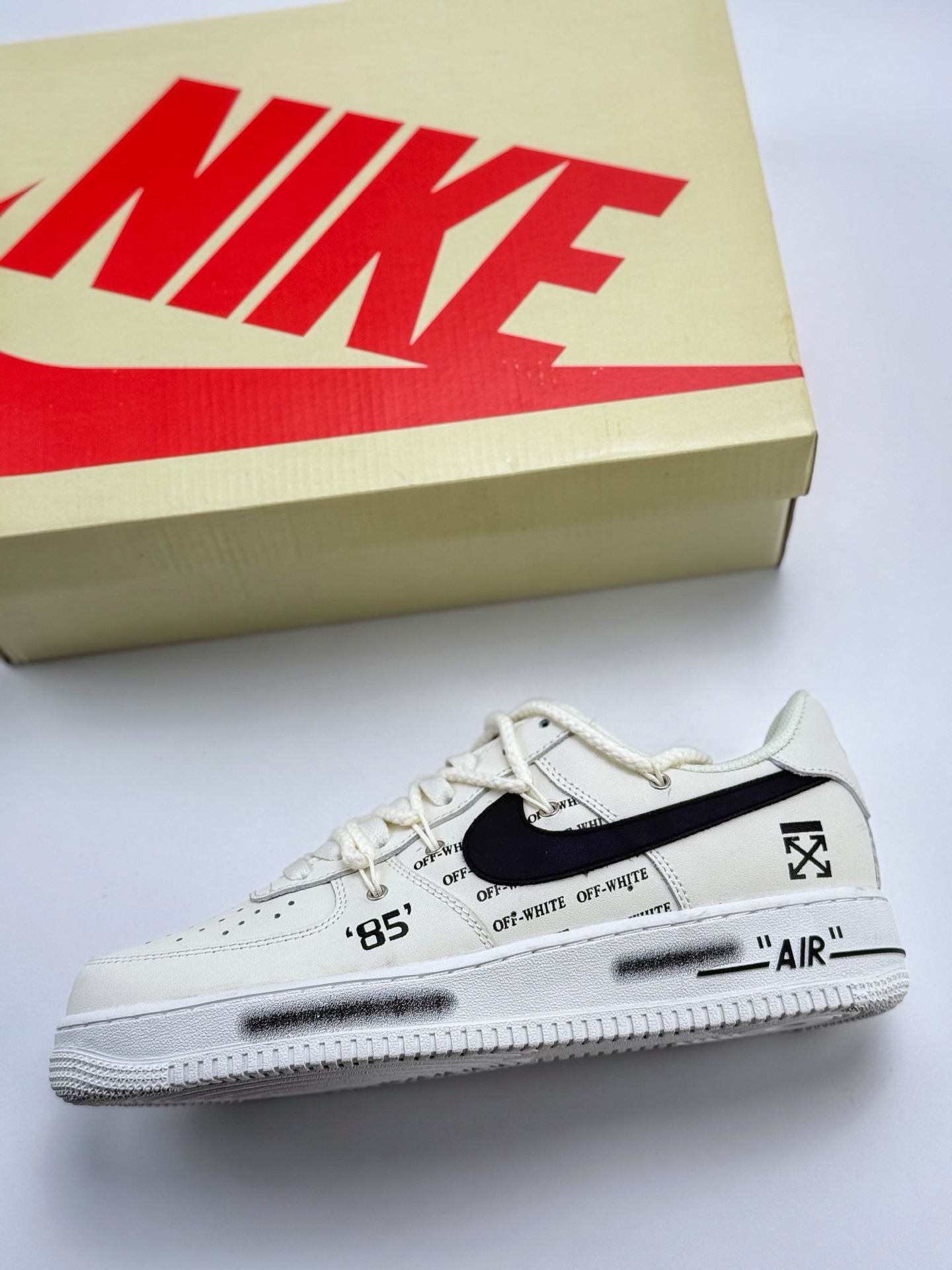 Nike Air Force 1 Low 07 x OFF-WHITE 白黑涂鸦绑带 TX 598911