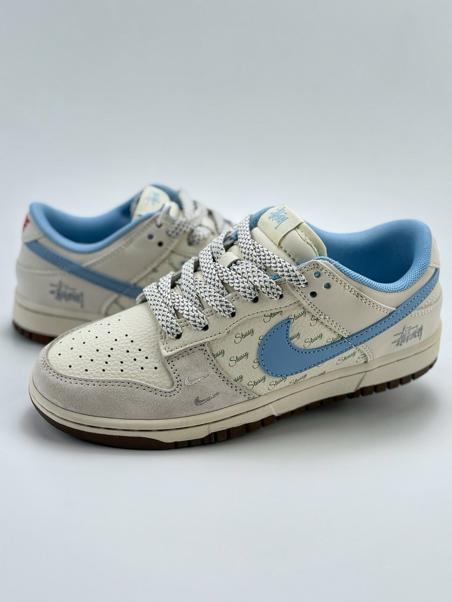 Nike SB Dunk Low x Stussy 白灰蓝双小钩满天星 ZH2598-248
