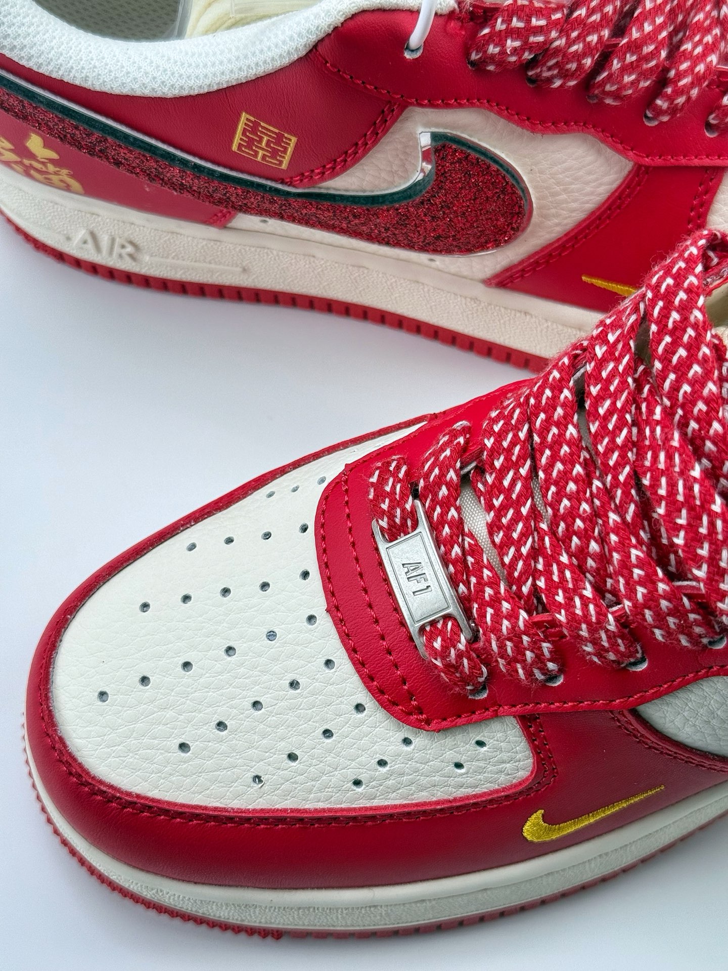 220 Nike Air Force 1 Low 07 白红金小钩满天星 QY6818-602