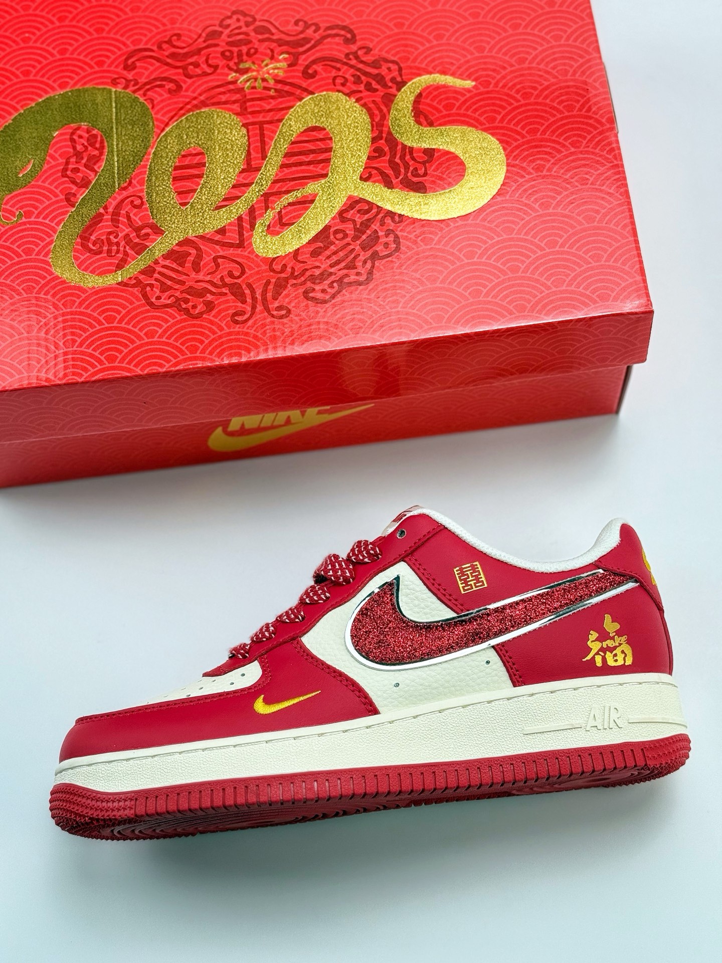 220 Nike Air Force 1 Low 07 白红金小钩满天星 QY6818-602