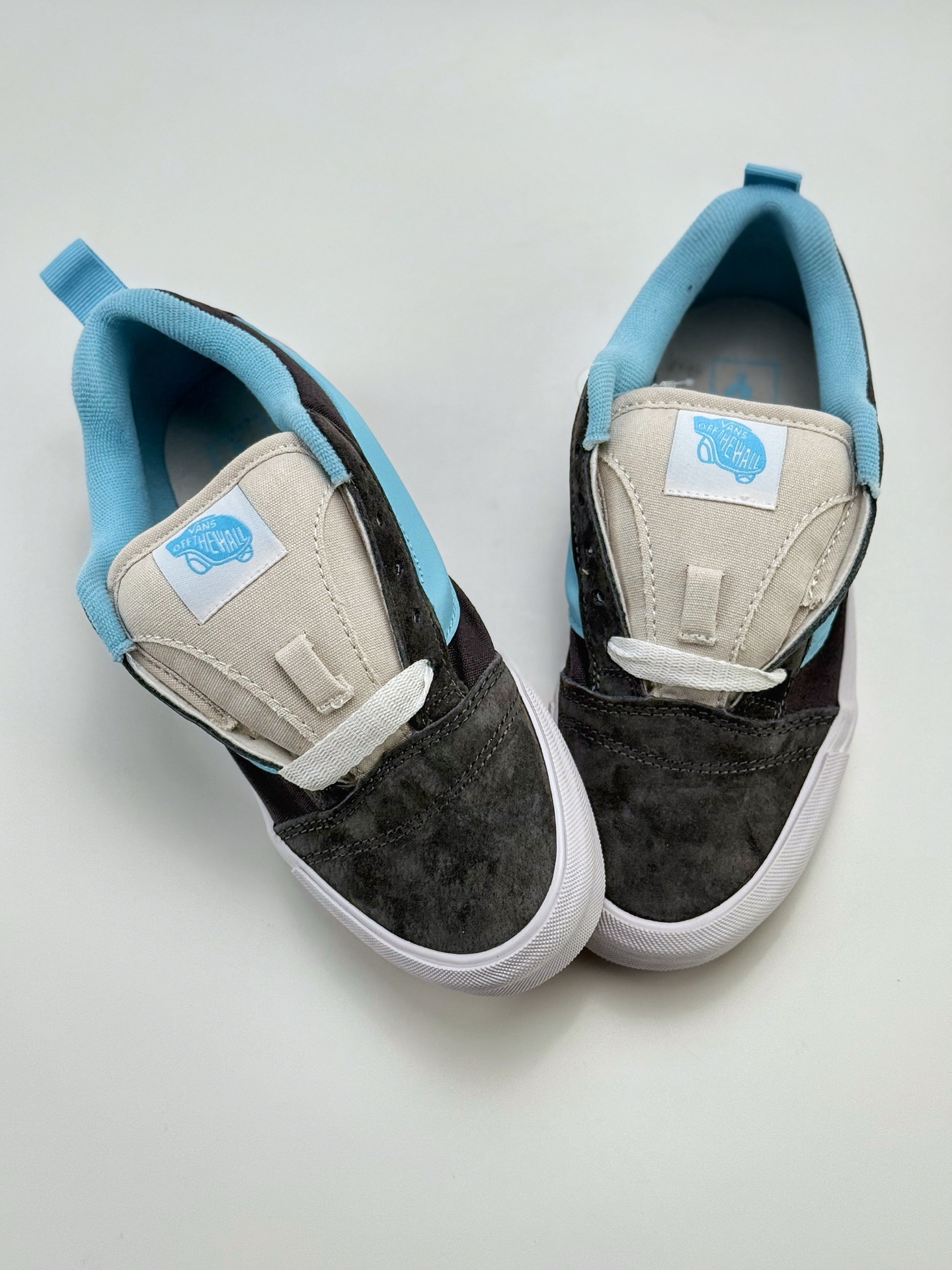 140 Vans Knu Skool 深灰兰 肥胖版立体大Logo 加厚鞋舌 低帮复古休闲硫化面包鞋