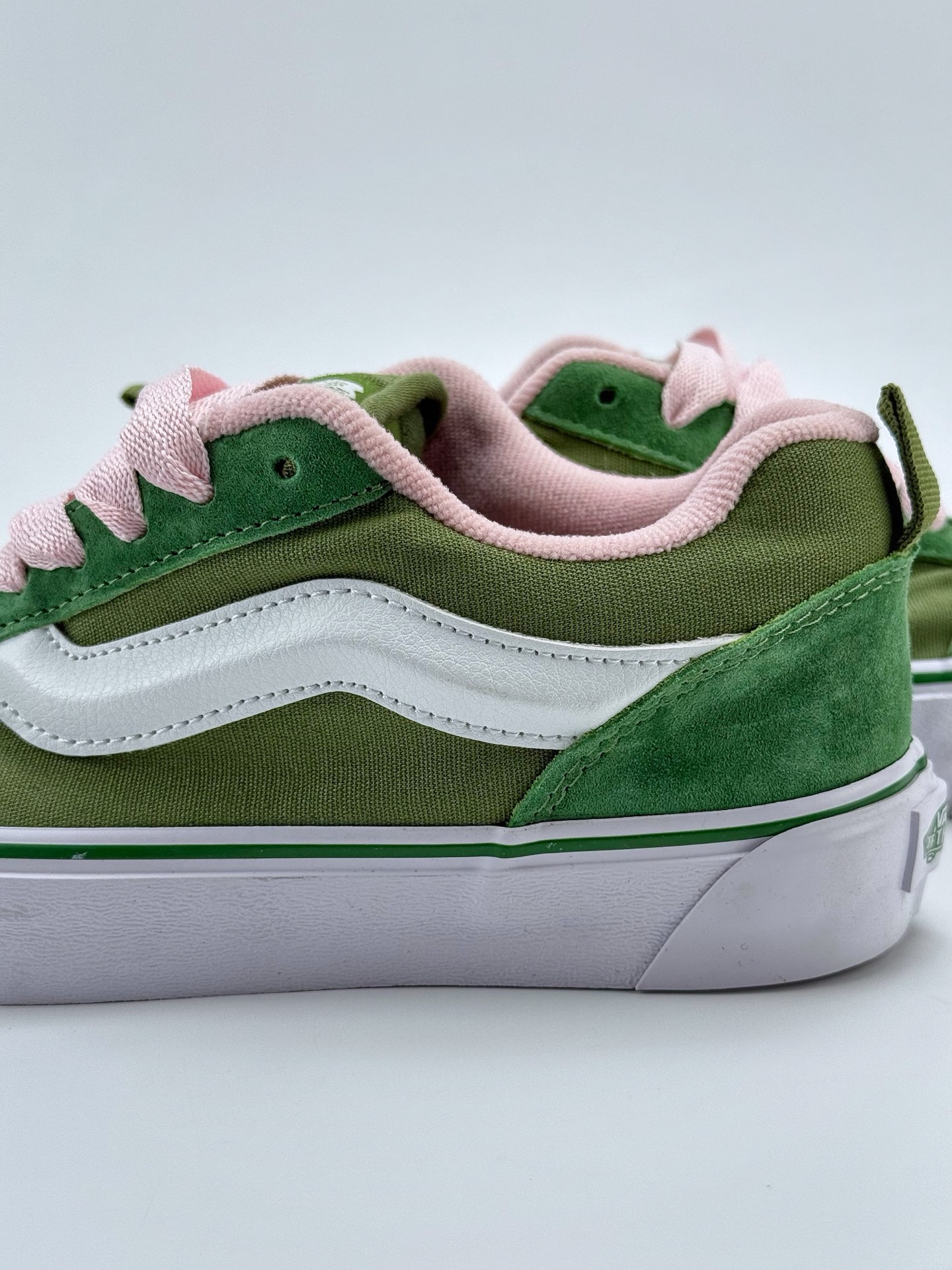 140 Vans Knu Skool 绿粉 肥胖版立体大Logo 加厚鞋舌 低帮复古休闲硫化面包鞋