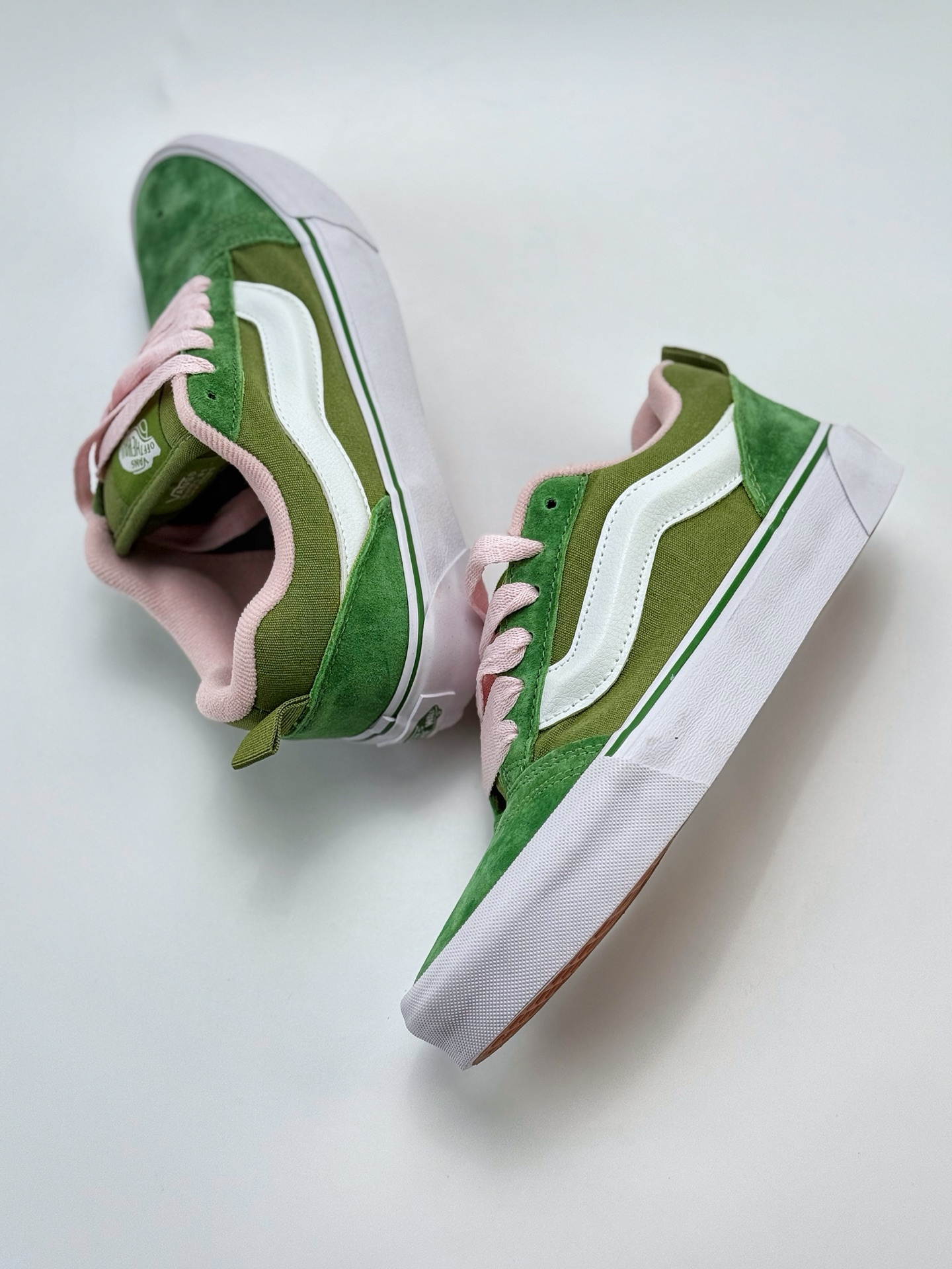 140 Vans Knu Skool 绿粉 肥胖版立体大Logo 加厚鞋舌 低帮复古休闲硫化面包鞋