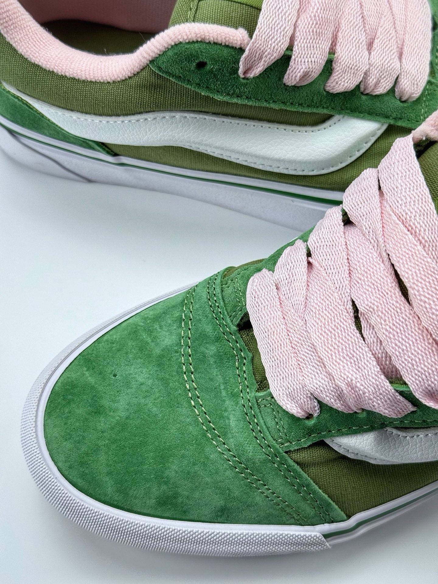 140 Vans Knu Skool 绿粉 肥胖版立体大Logo 加厚鞋舌 低帮复古休闲硫化面包鞋