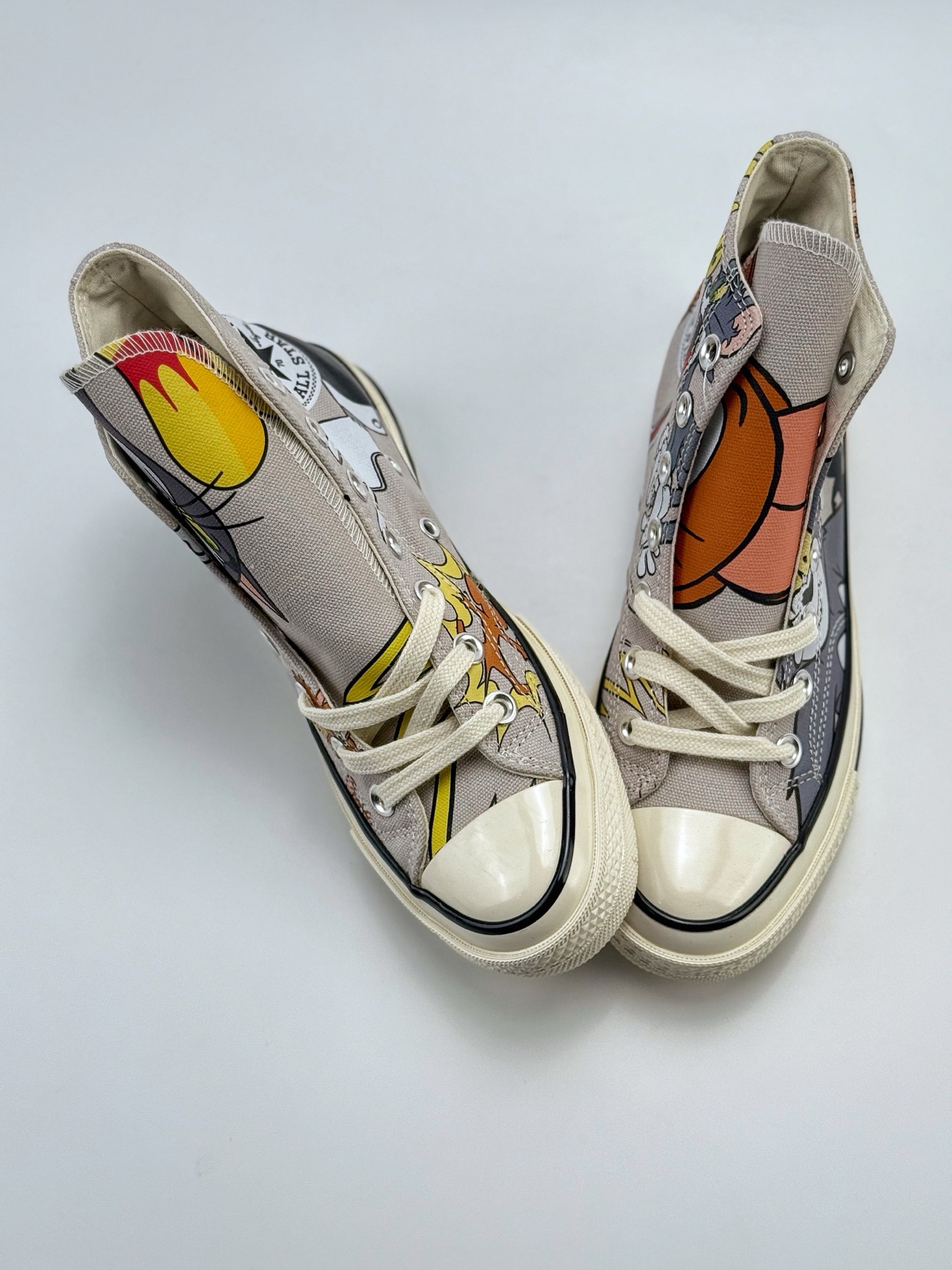 150 Converse x Tom and Jerry 猫和老鼠联名款  A15111CYK