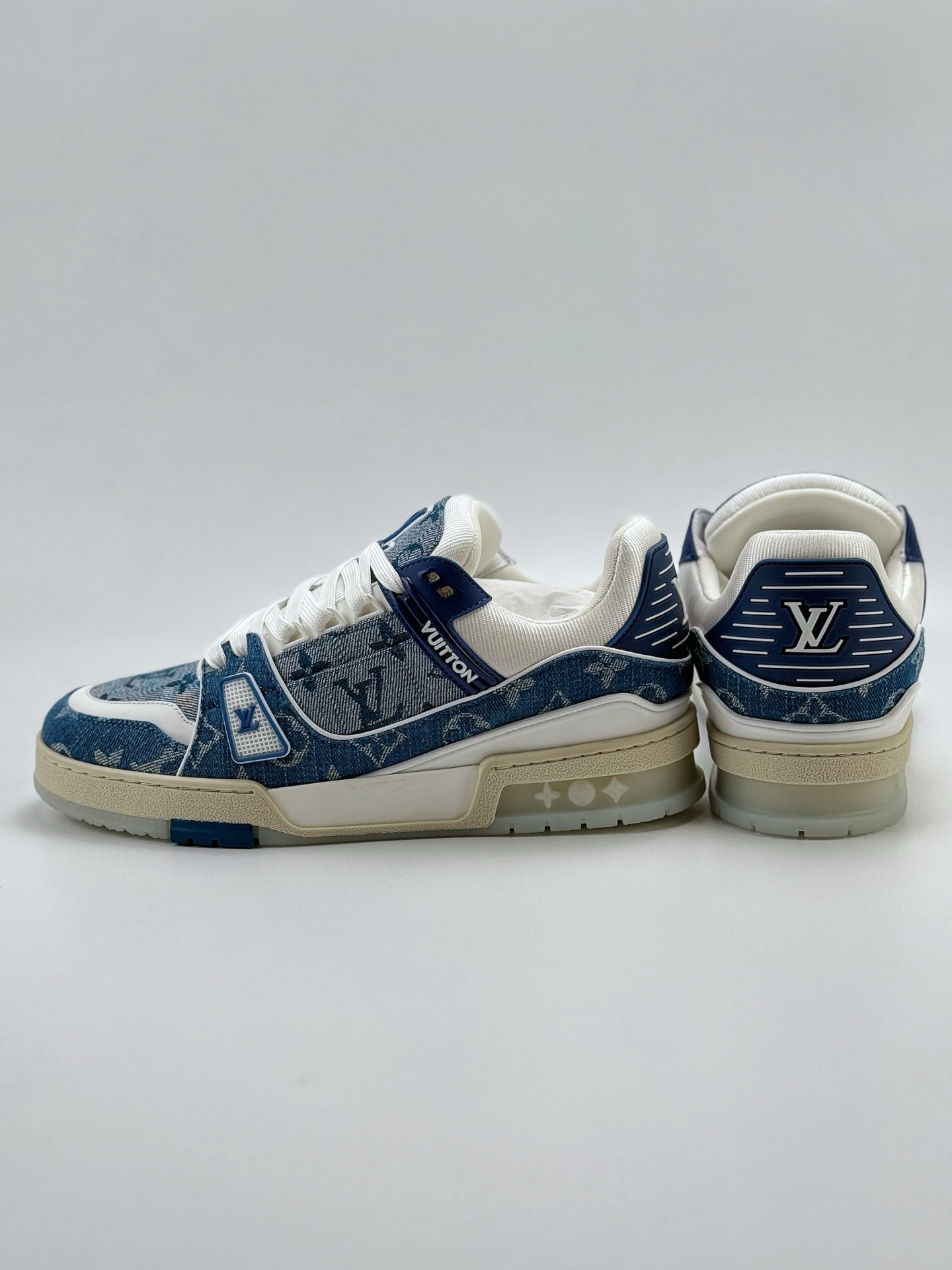 550（正确版本） 新货Louis Vuitton 路易威登 LV Trainer 低帮休闲板鞋