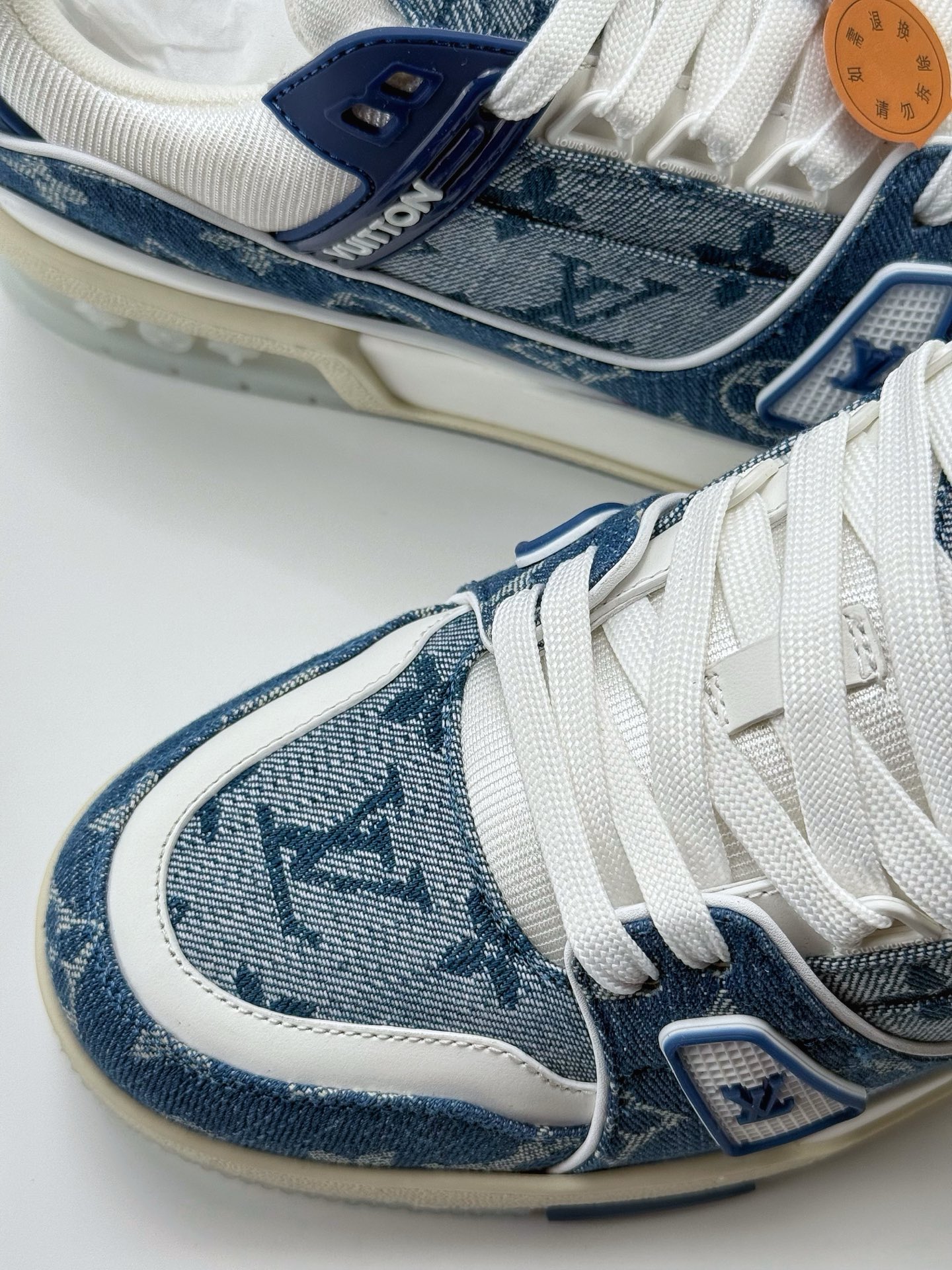 550（正确版本） 新货Louis Vuitton 路易威登 LV Trainer 低帮休闲板鞋