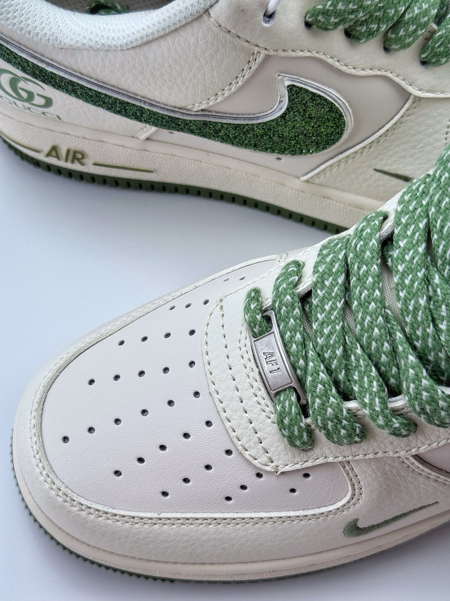 220 Nike Air Force 1 Low 07 x GUCCI 白绿小钩满天星 QY6818-607