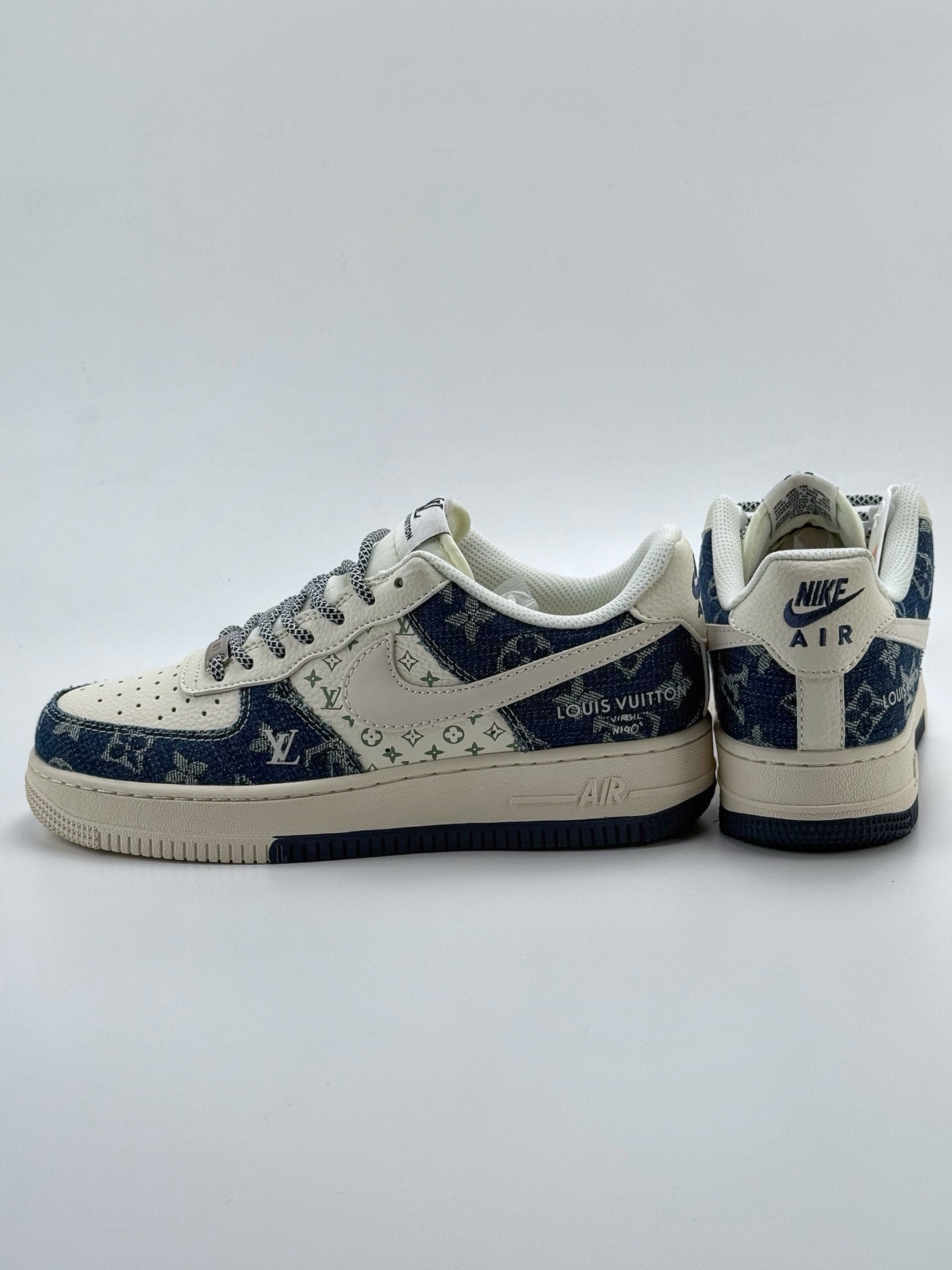 260 Nike Air Force 1 Low 07 x Louis Vuitton 白蓝满天星 YX5066-318